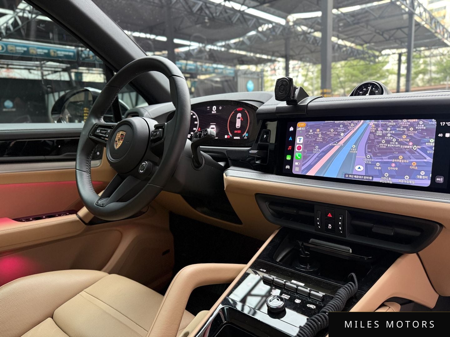 Porsche Cayenne 2025 — миниатюра 12