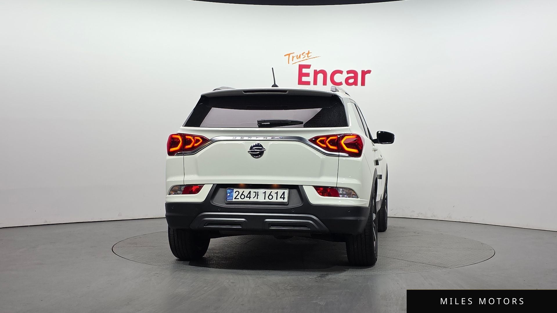 KG Mobility Beautiful Korando 2021 — миниатюра 4