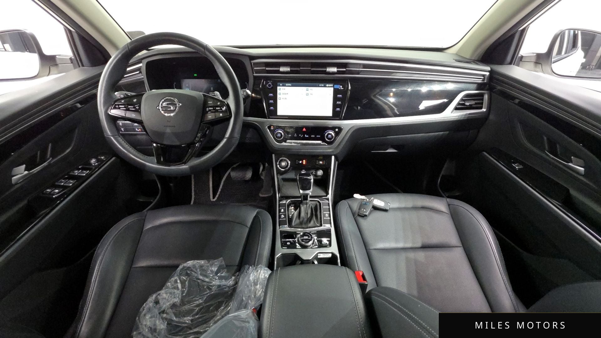 KG Mobility Beautiful Korando 2021 — миниатюра 7