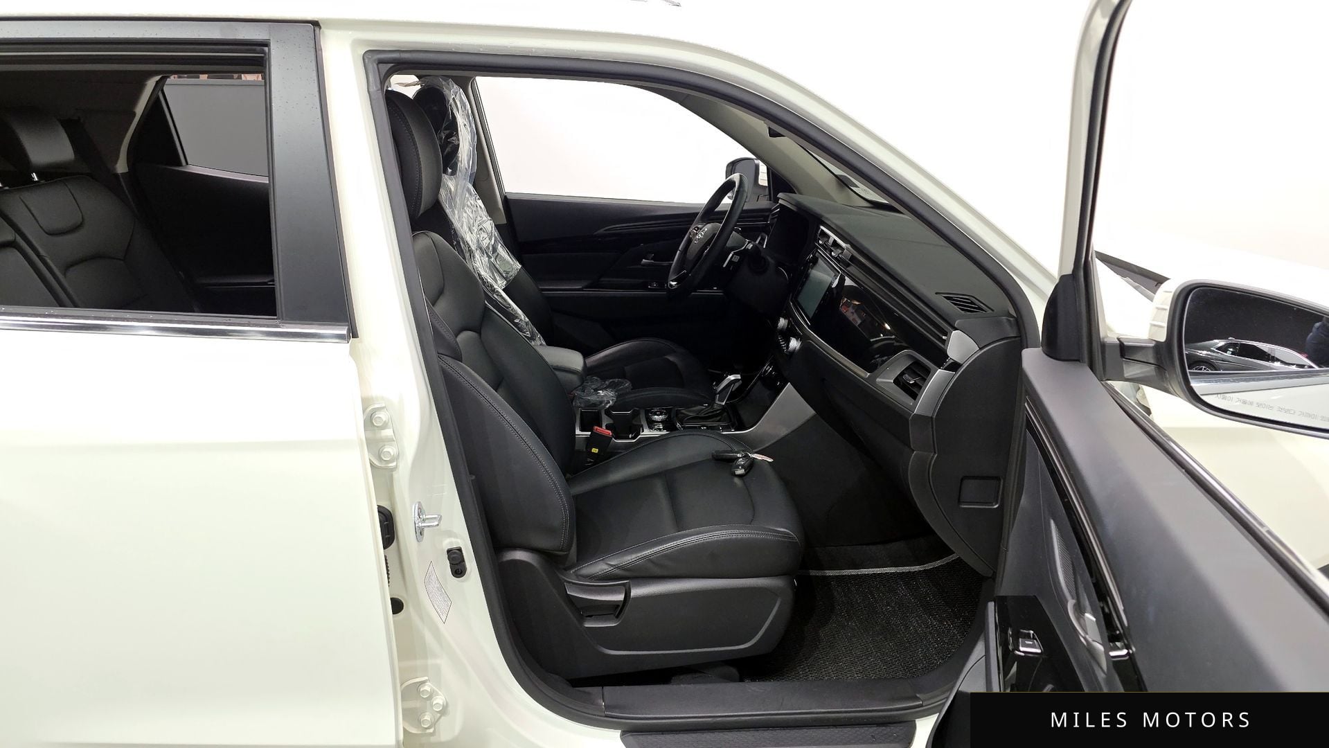 KG Mobility Beautiful Korando 2021 — миниатюра 11