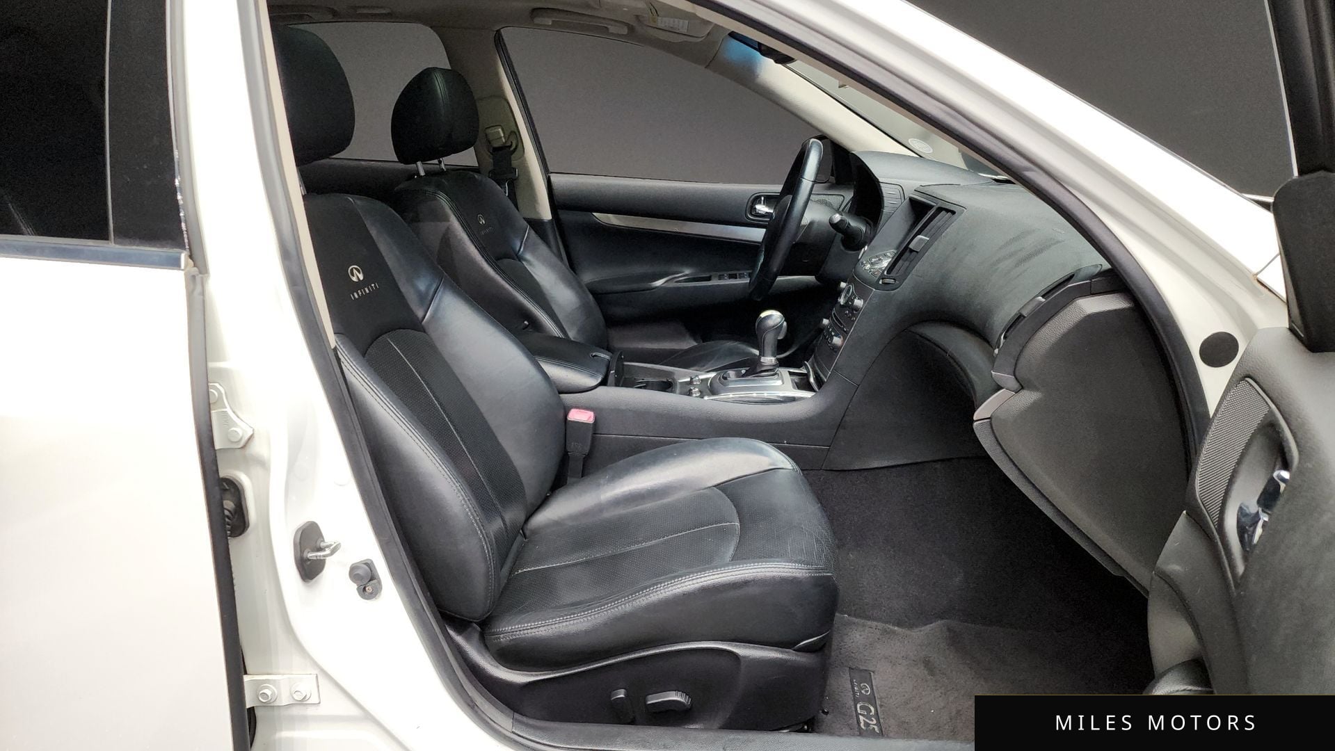 Infiniti G25 2011 — миниатюра 11