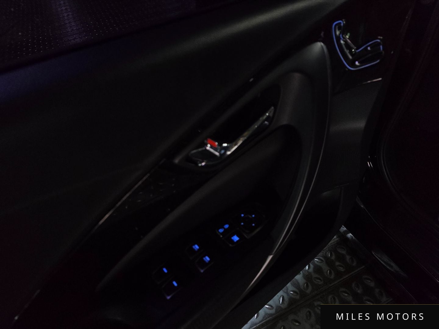 Hyundai Grandeur 2015 — миниатюра 11