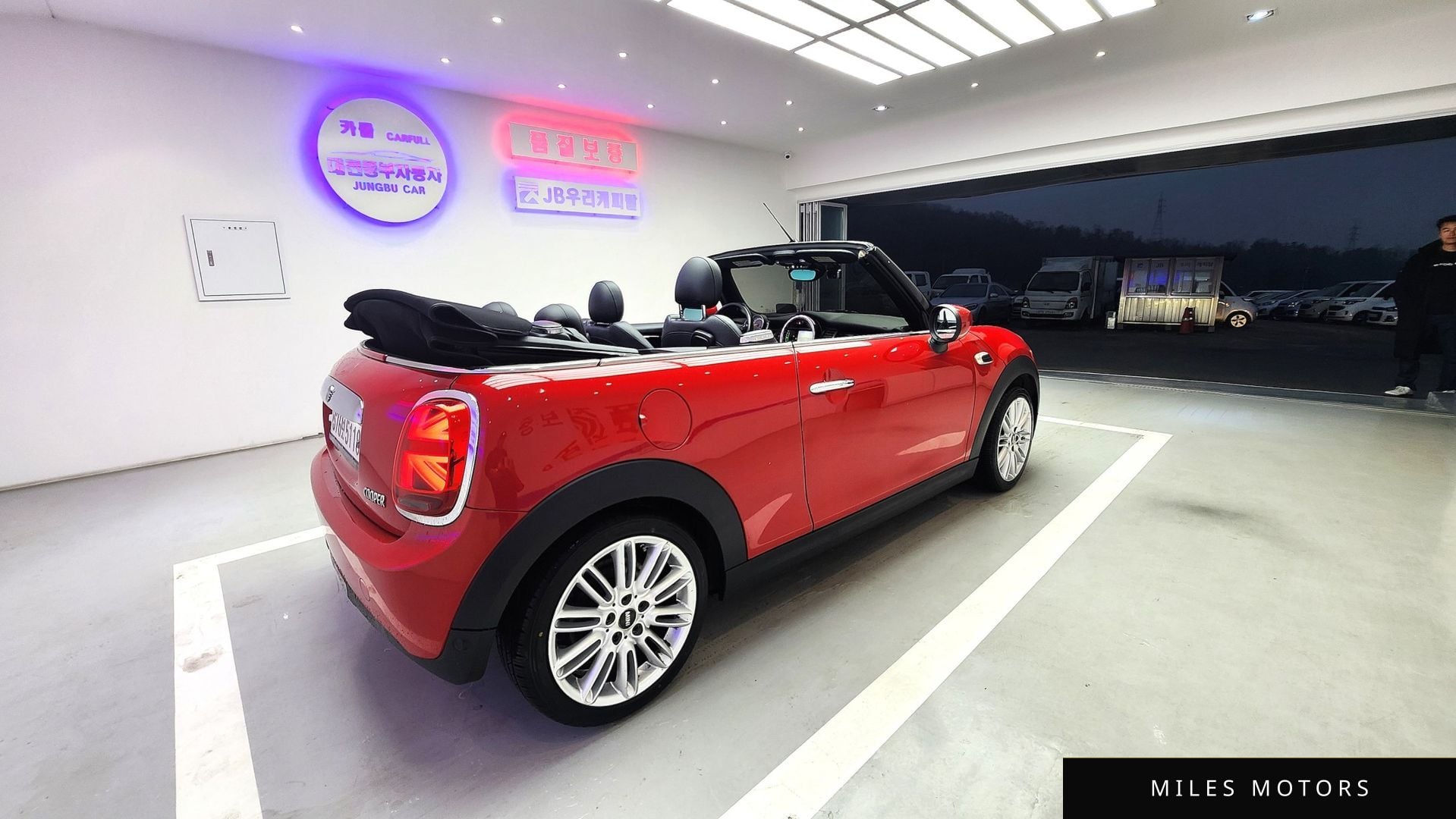 MINI Cooper Convertible 2020 — миниатюра 7