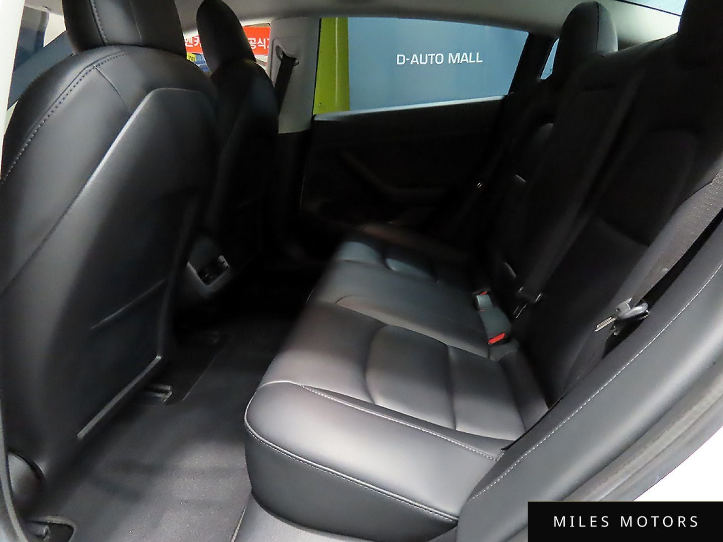 Tesla Model 3 2022 — миниатюра 7