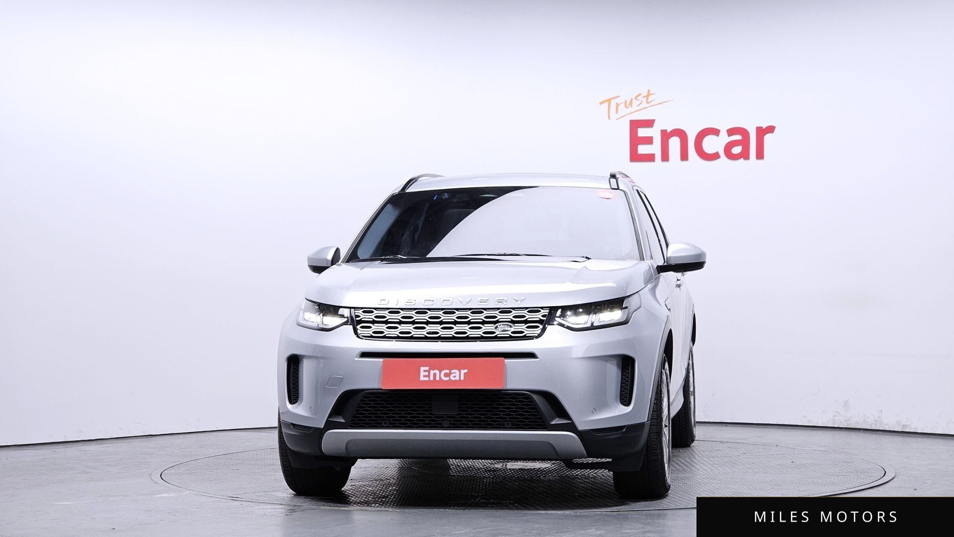 Land Rover Discovery Sport 2023 — миниатюра 3