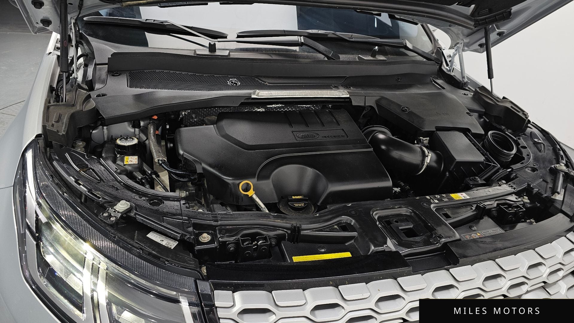 Land Rover Discovery Sport 2023 — миниатюра 6