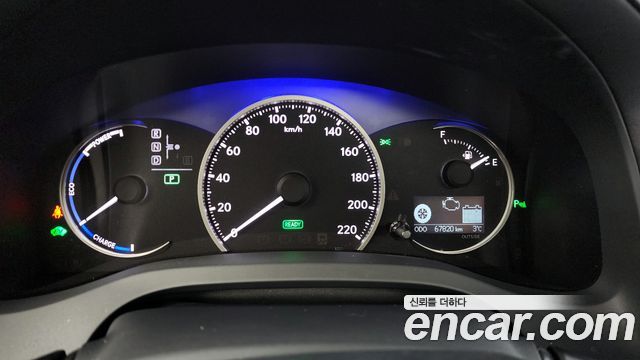 Лексус CT200h 2018 — миниатюра 8