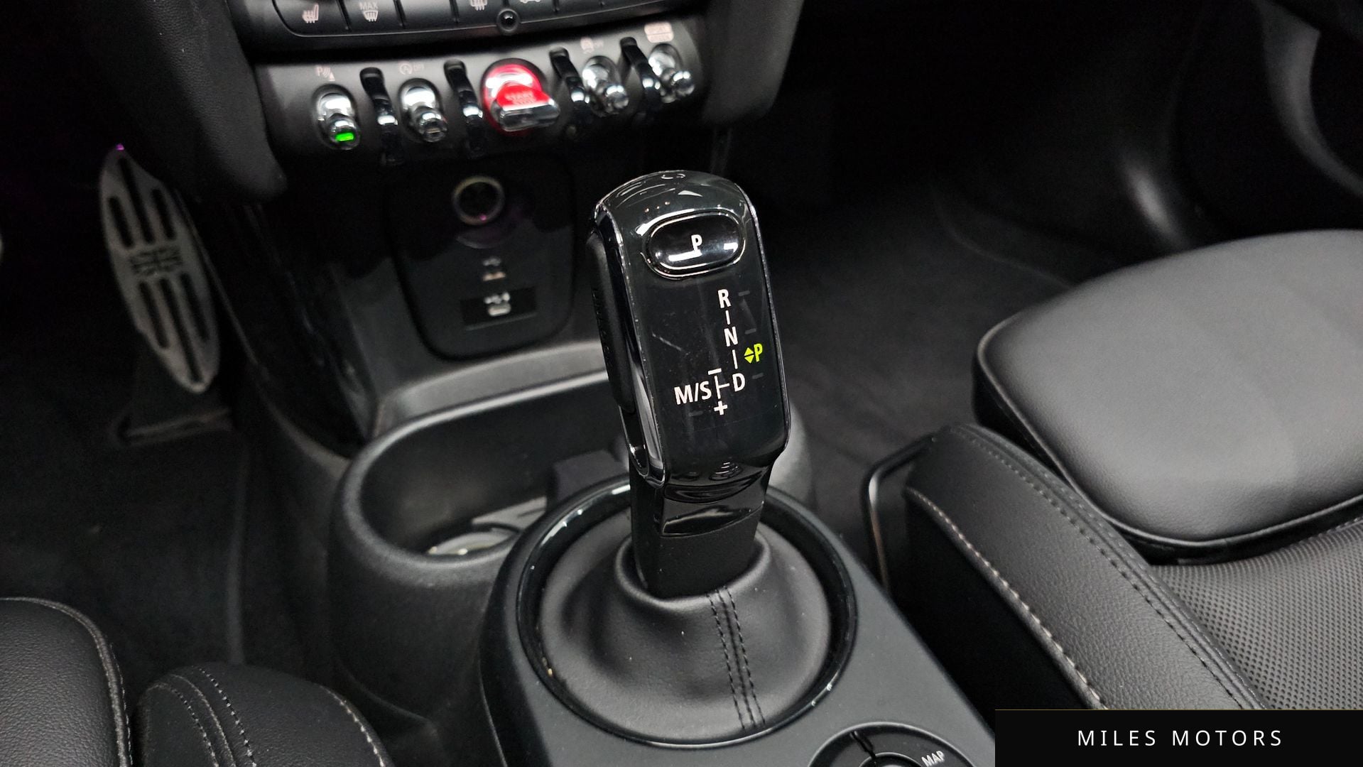 MINI Cooper S 2022 — миниатюра 12