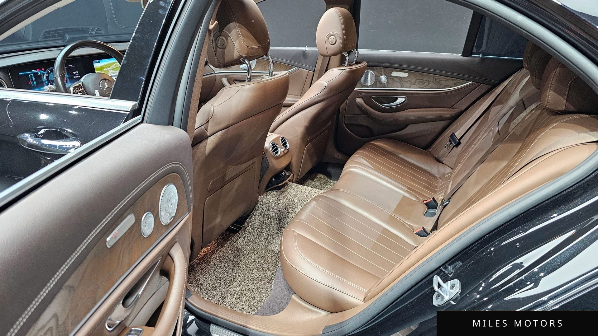 Mercedes-Benz E-Class W213 2019 — миниатюра 12