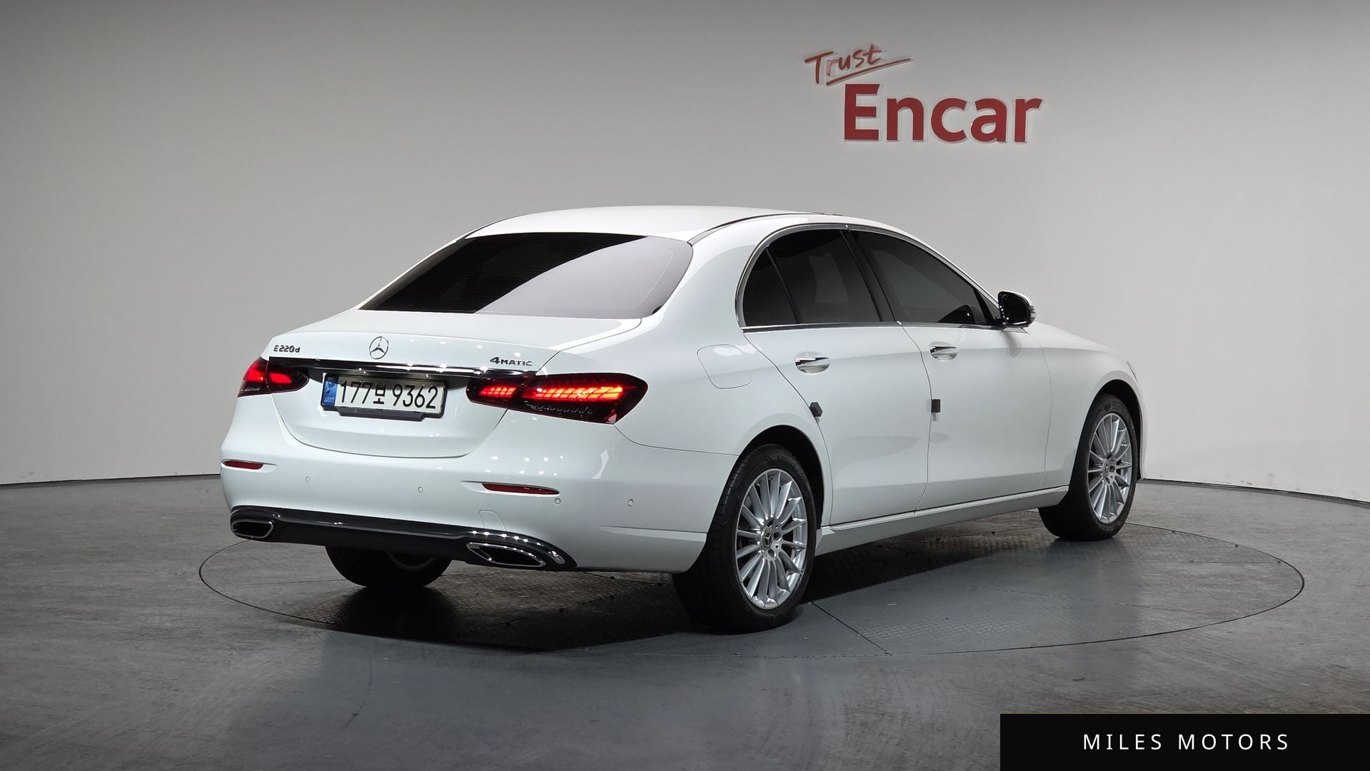 Mercedes-Benz E-Class W213 2022 — миниатюра 2
