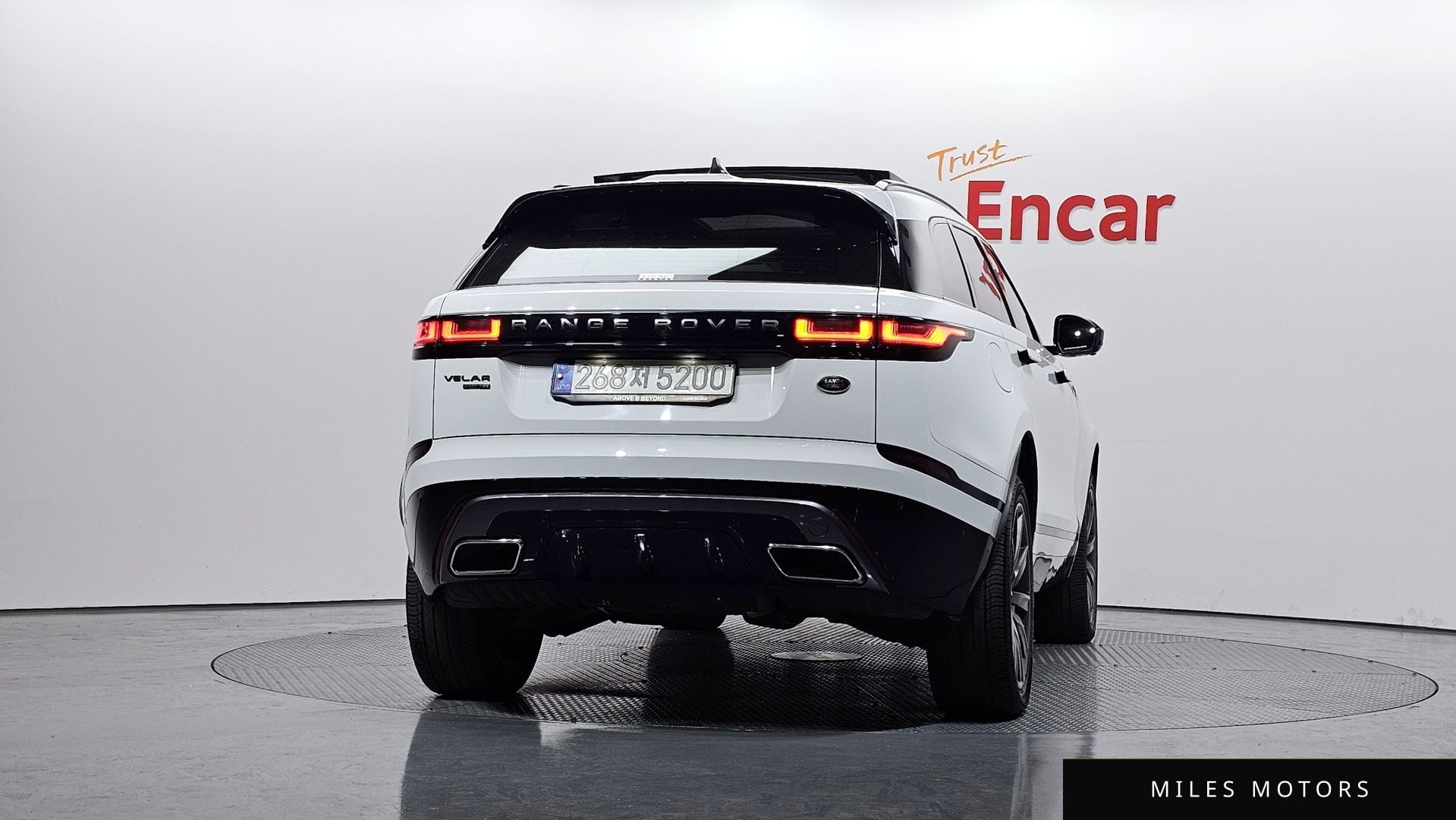 Land Rover Range Rover Velar 2020 — миниатюра 4