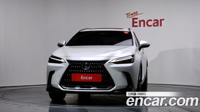 Лексус NX350h 2025 — миниатюра 3