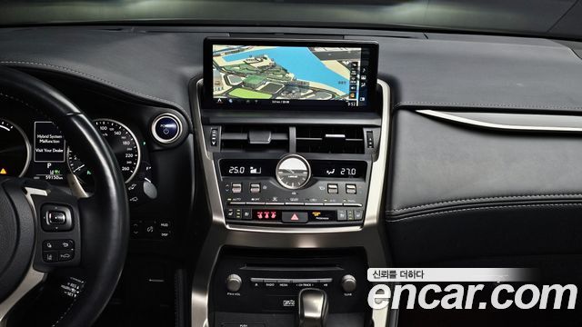 Лексус NX300h 2021 — миниатюра 16