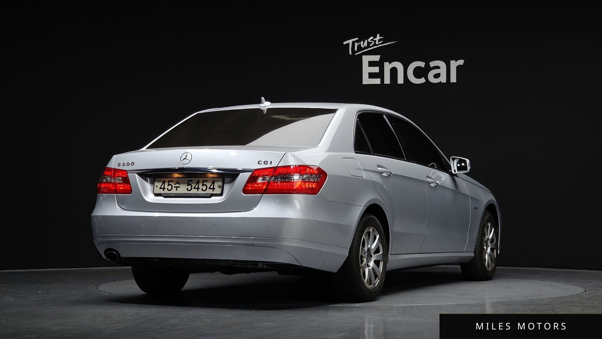 Mercedes-Benz E-클래스 W212 2011 — миниатюра 2