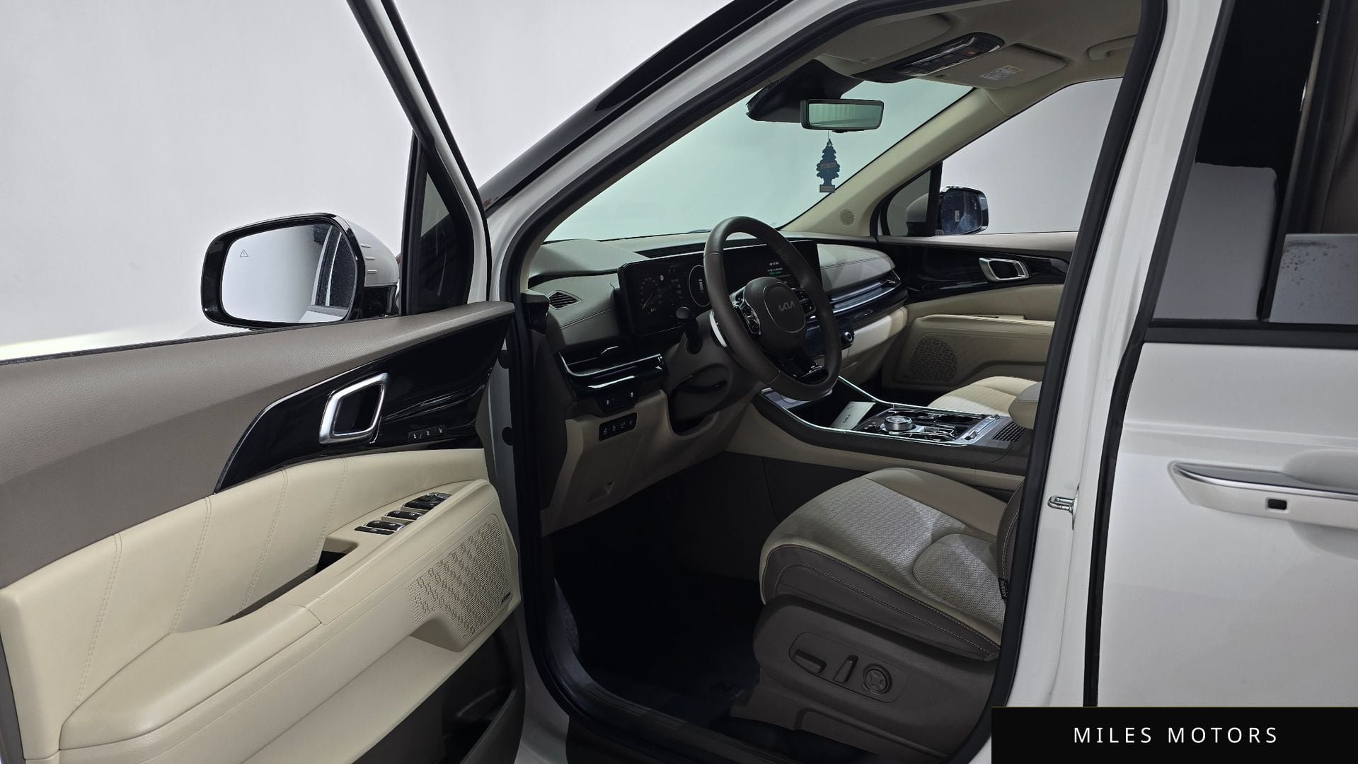 Kia Canival 2024 — миниатюра 9