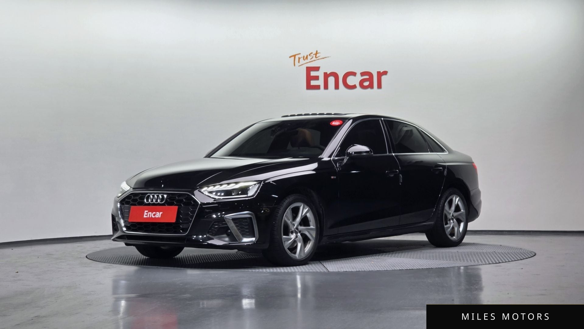Audi A4 (B9) 2021 — фото 1 из 12