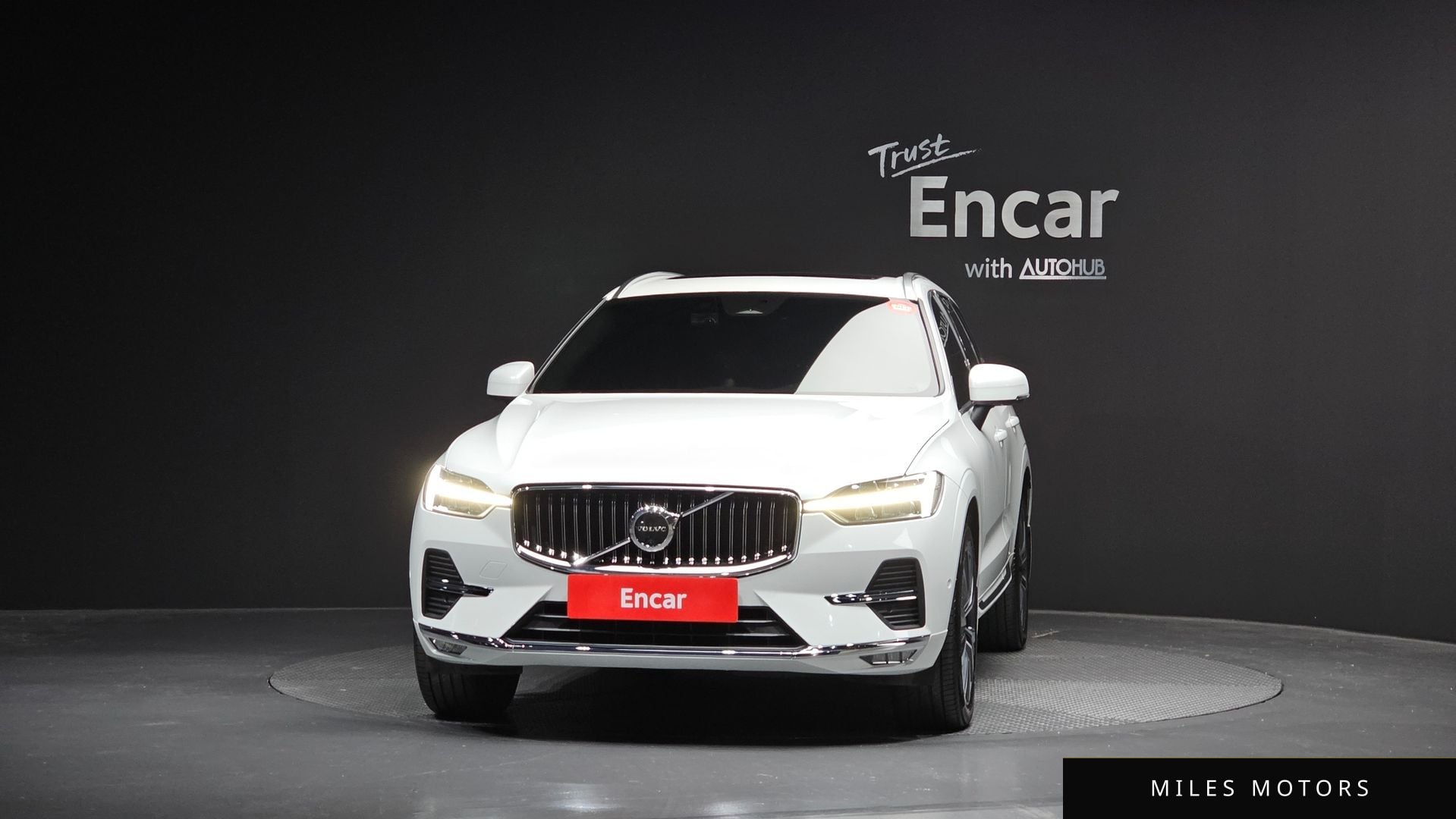 Volvo XC60 2022 — миниатюра 3