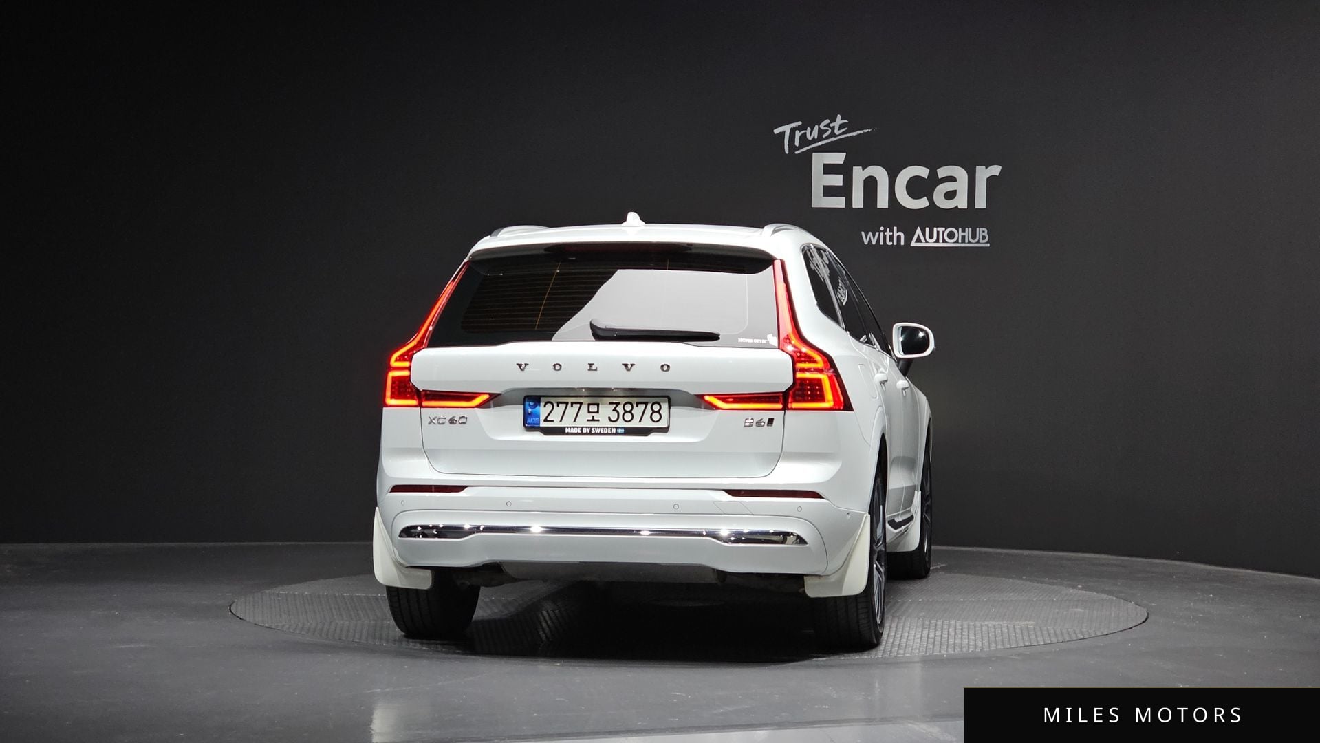 Volvo XC60 2022 — миниатюра 4