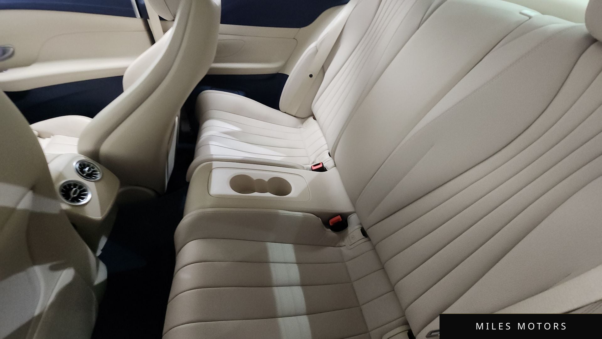 Mercedes-Benz E-Class W213 2018 — миниатюра 12