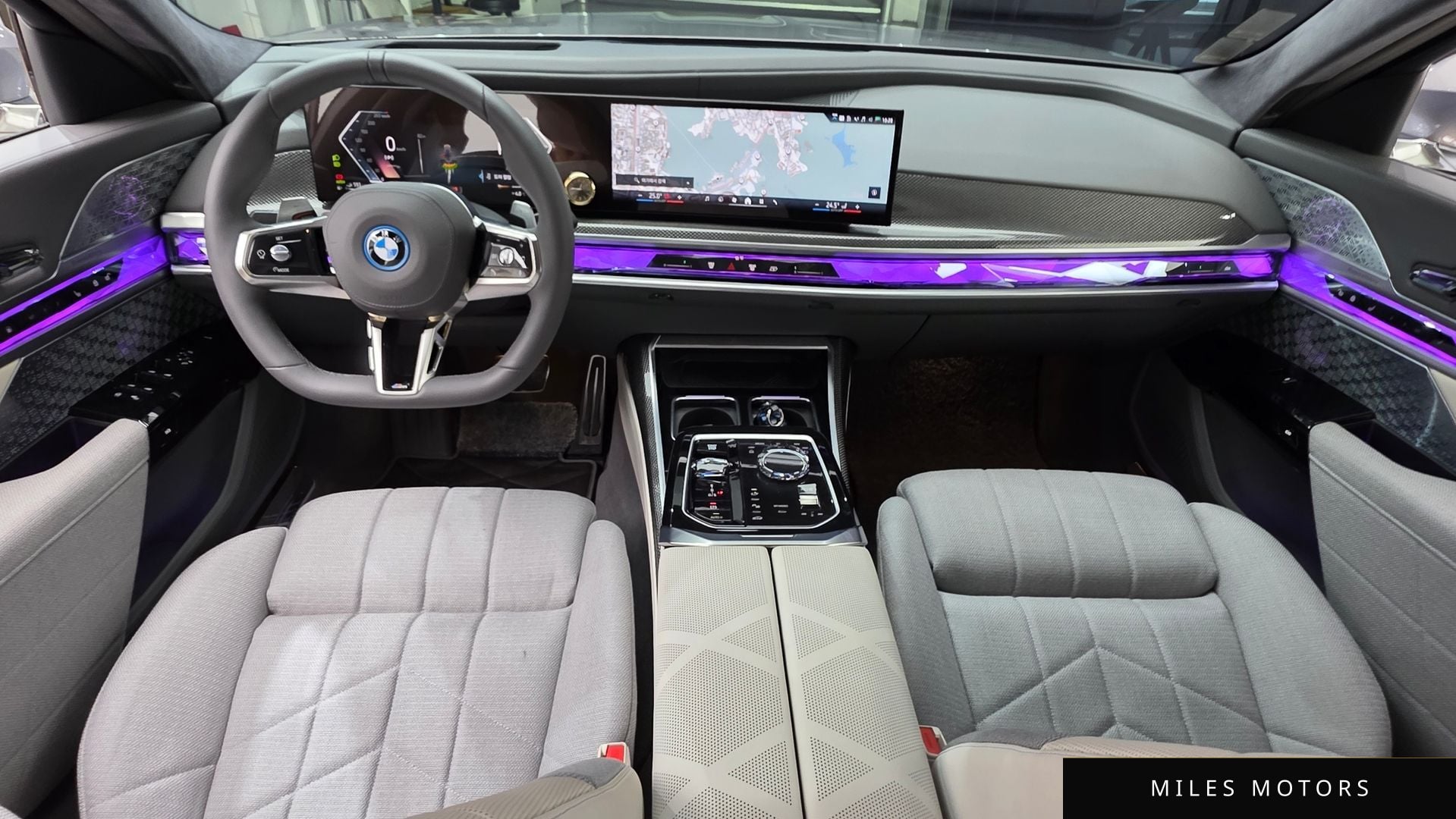 BMW 7 Series (G70) 2025 — миниатюра 7