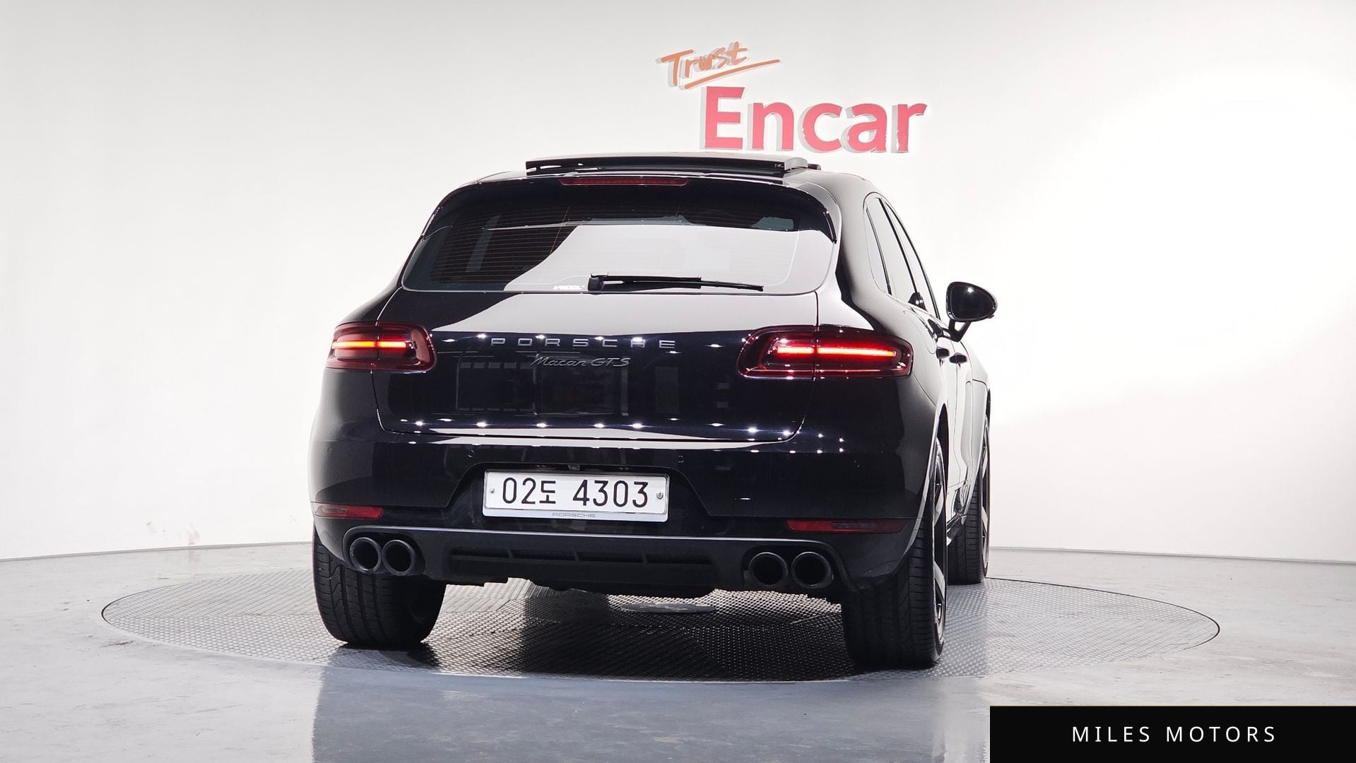 Porsche Macan 2018 — миниатюра 4