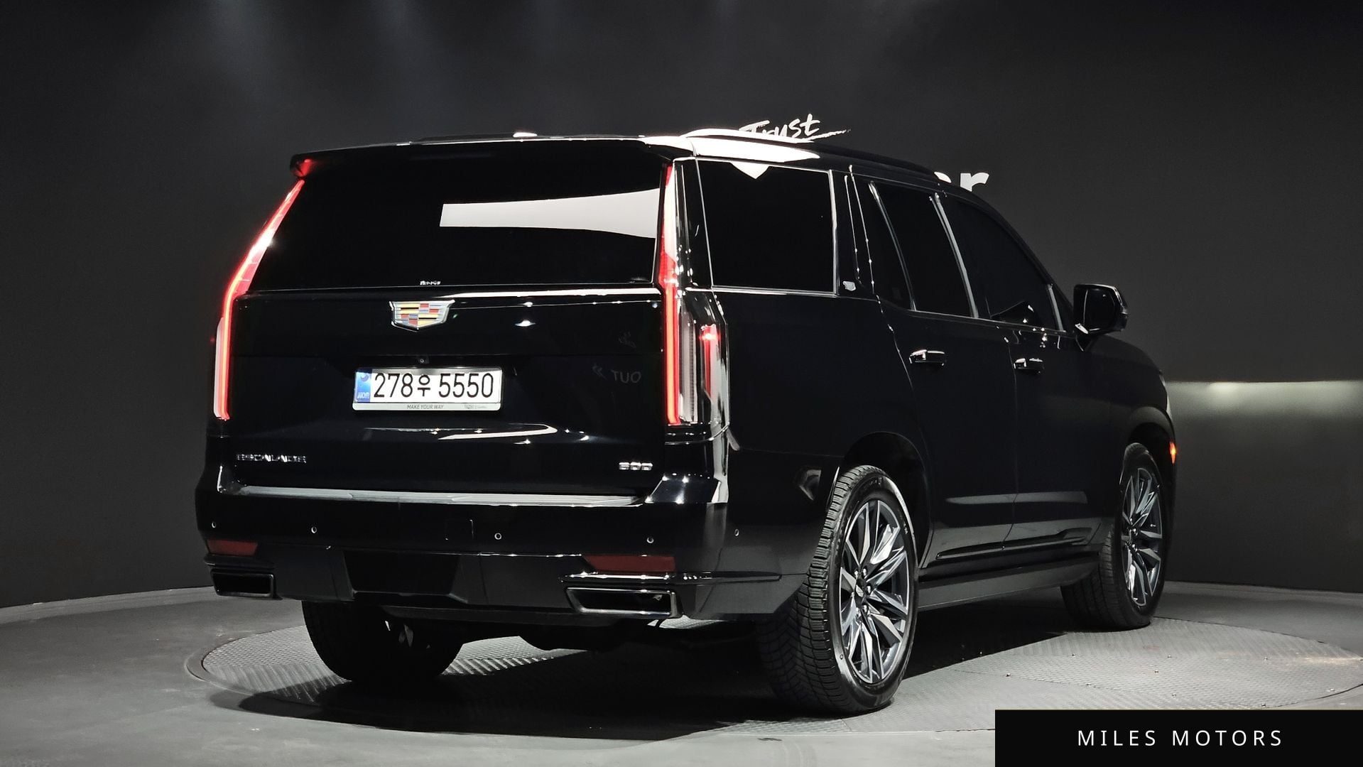 Cadillac Escalade 2021 — миниатюра 2