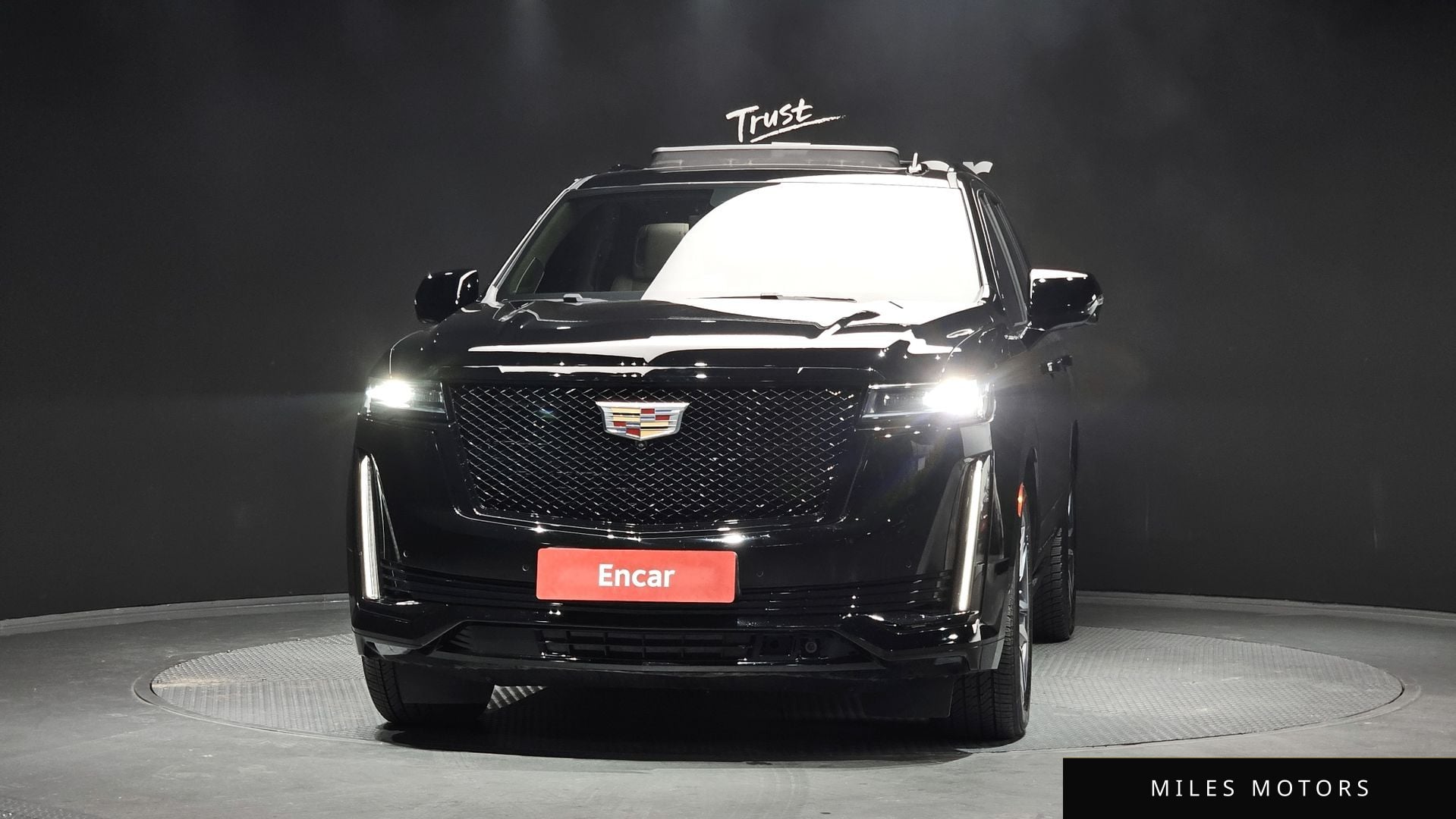 Cadillac Escalade 2021 — миниатюра 3