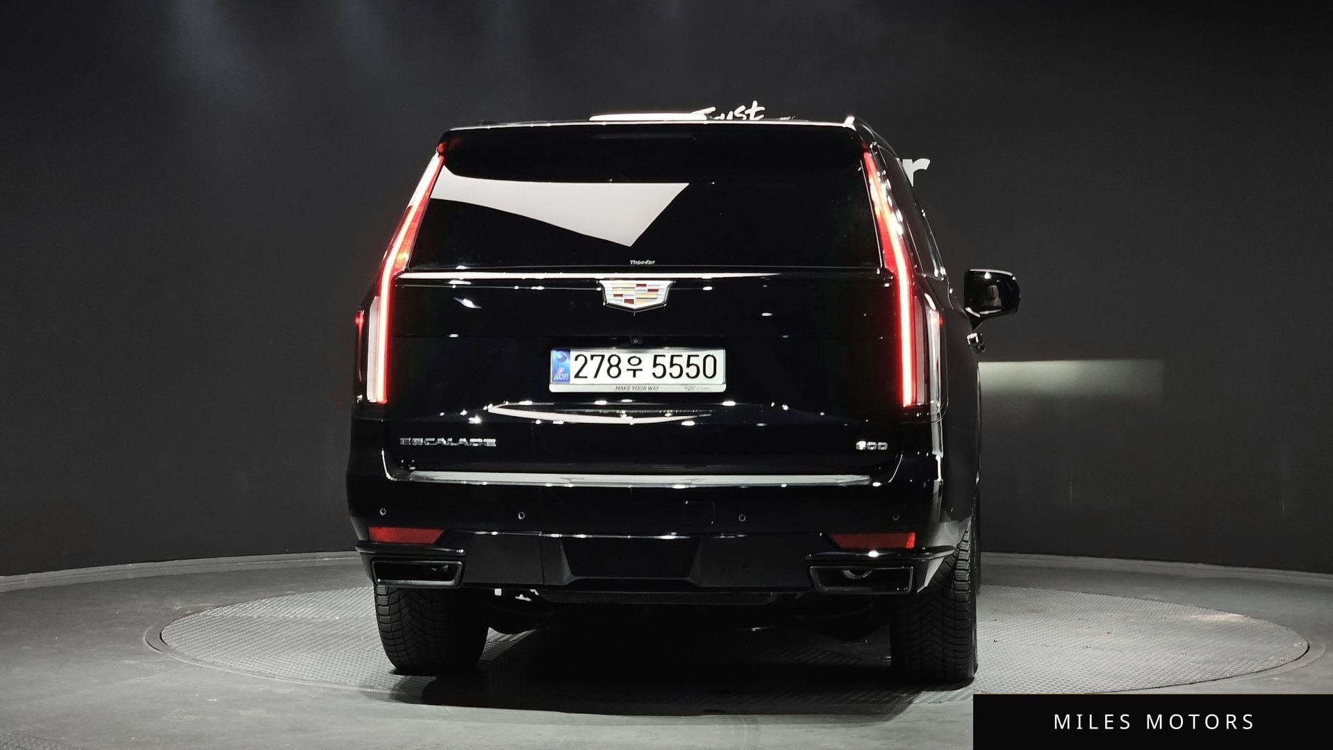 Cadillac Escalade 2021 — миниатюра 4