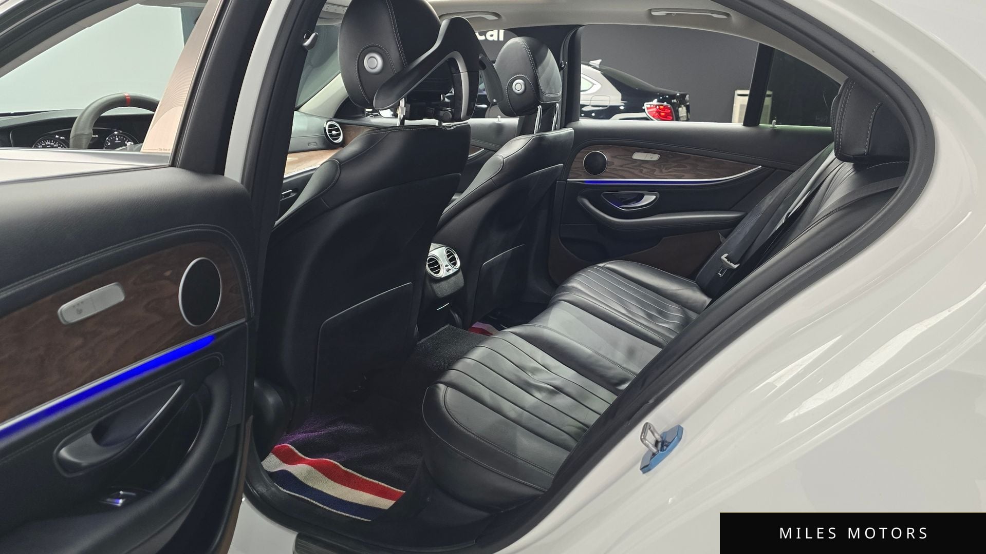 Mercedes-Benz E-Class W213 2017 — миниатюра 12