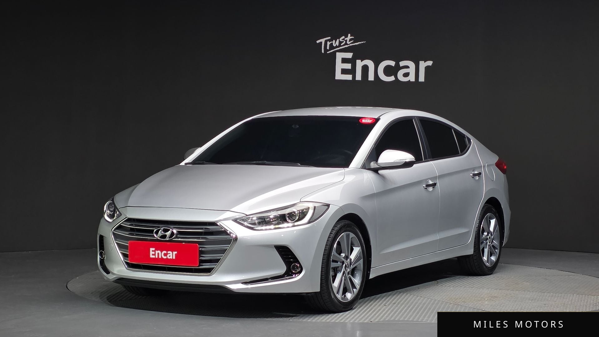 Hyundai AVANTE 2016 — фото 1 из 12