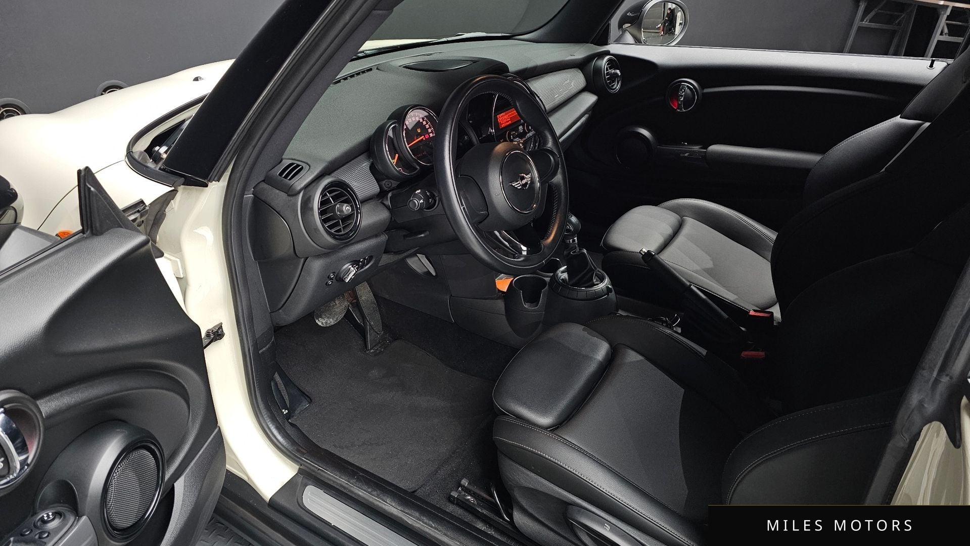 MINI 쿠퍼 2014 — миниатюра 11