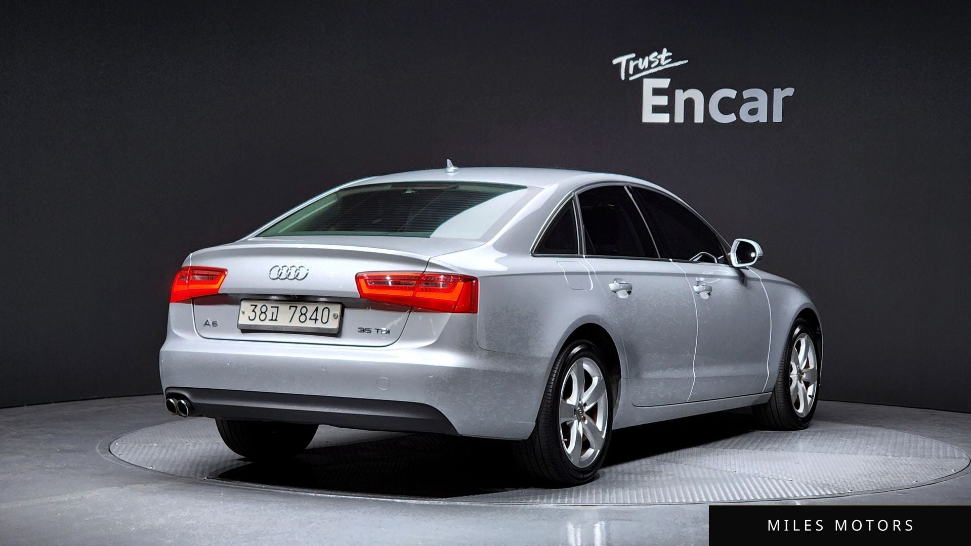 Audi A6 2015 — миниатюра 2