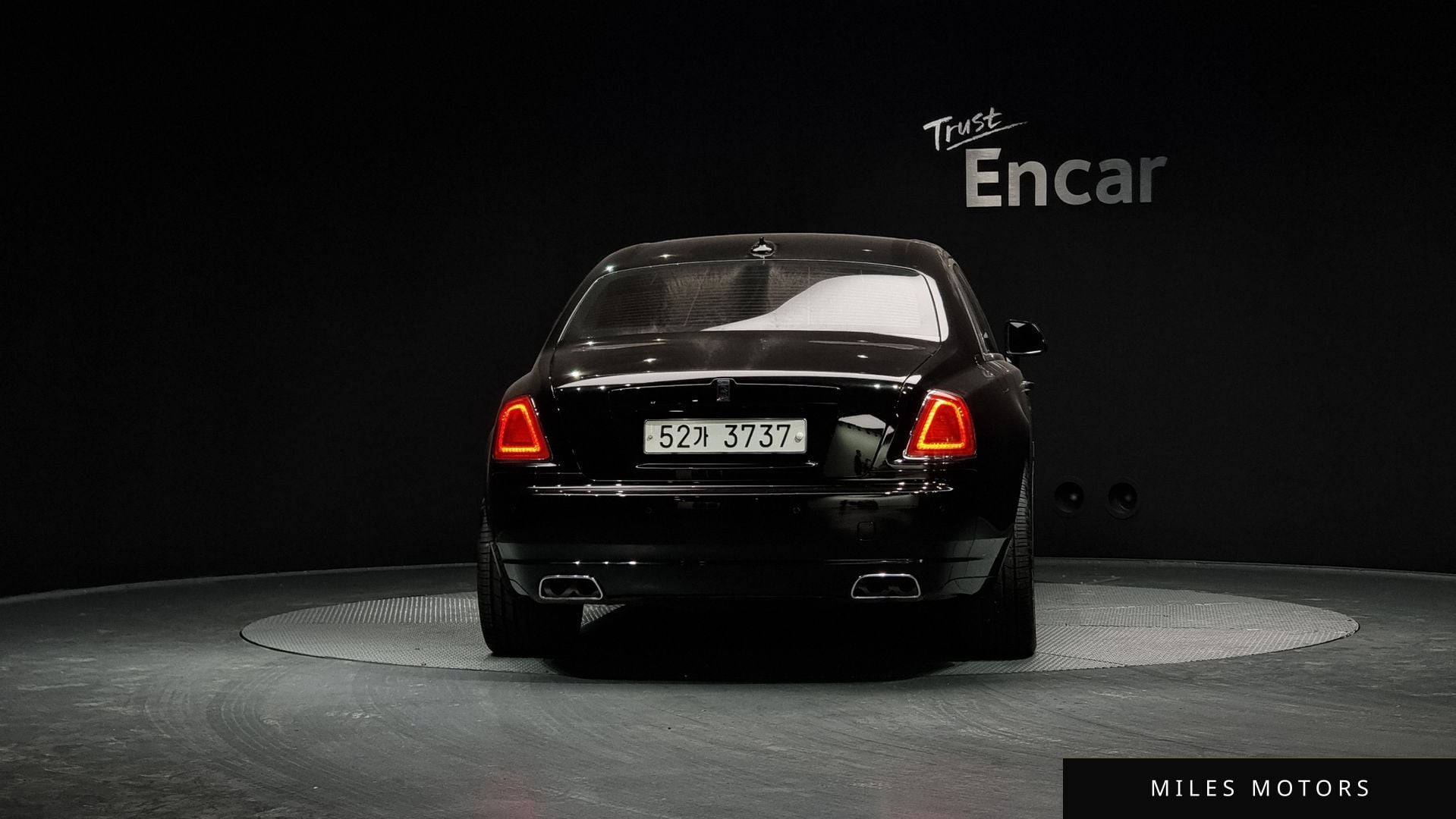 Rolls-Royce 고스트 2015 — миниатюра 4