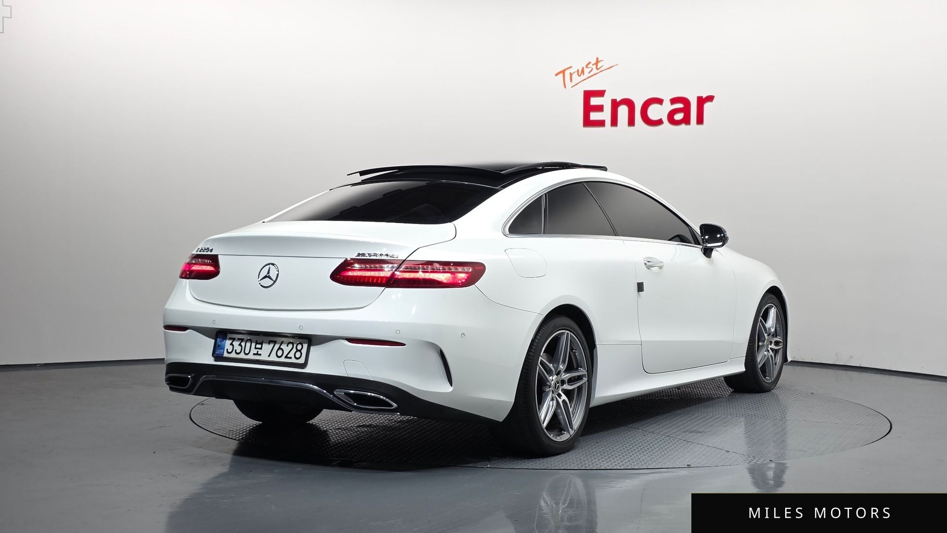 Mercedes-Benz E-Class W213 2019 — миниатюра 2