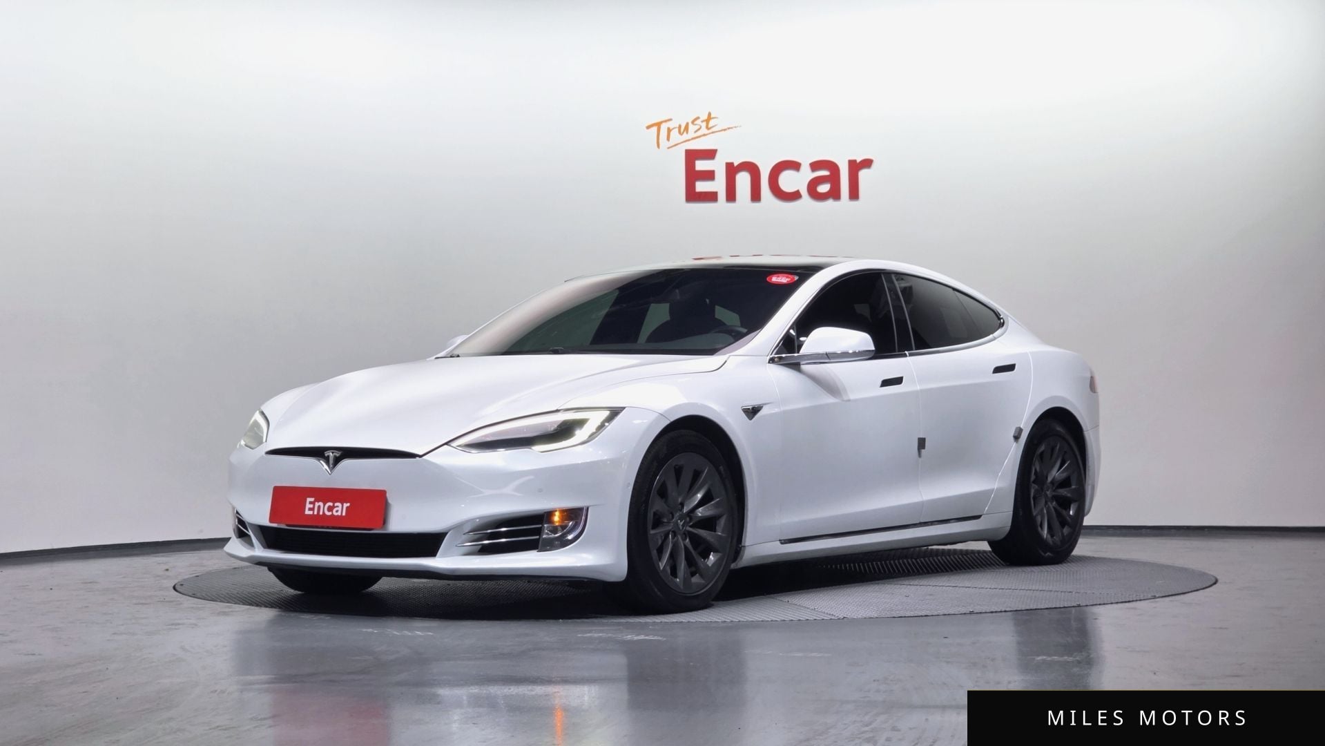 Tesla Model S 2020