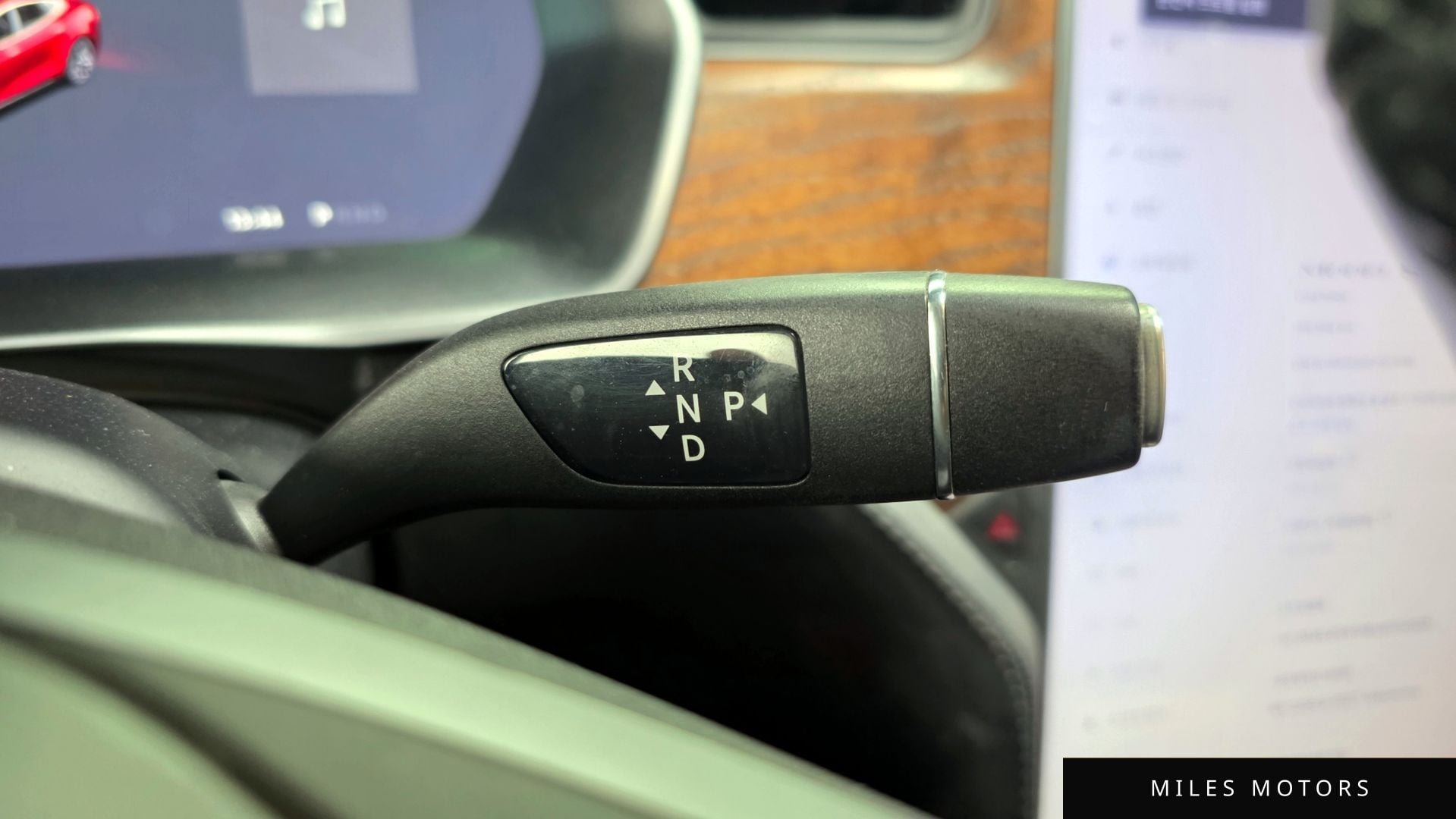 Tesla Model S 2020 — миниатюра 9