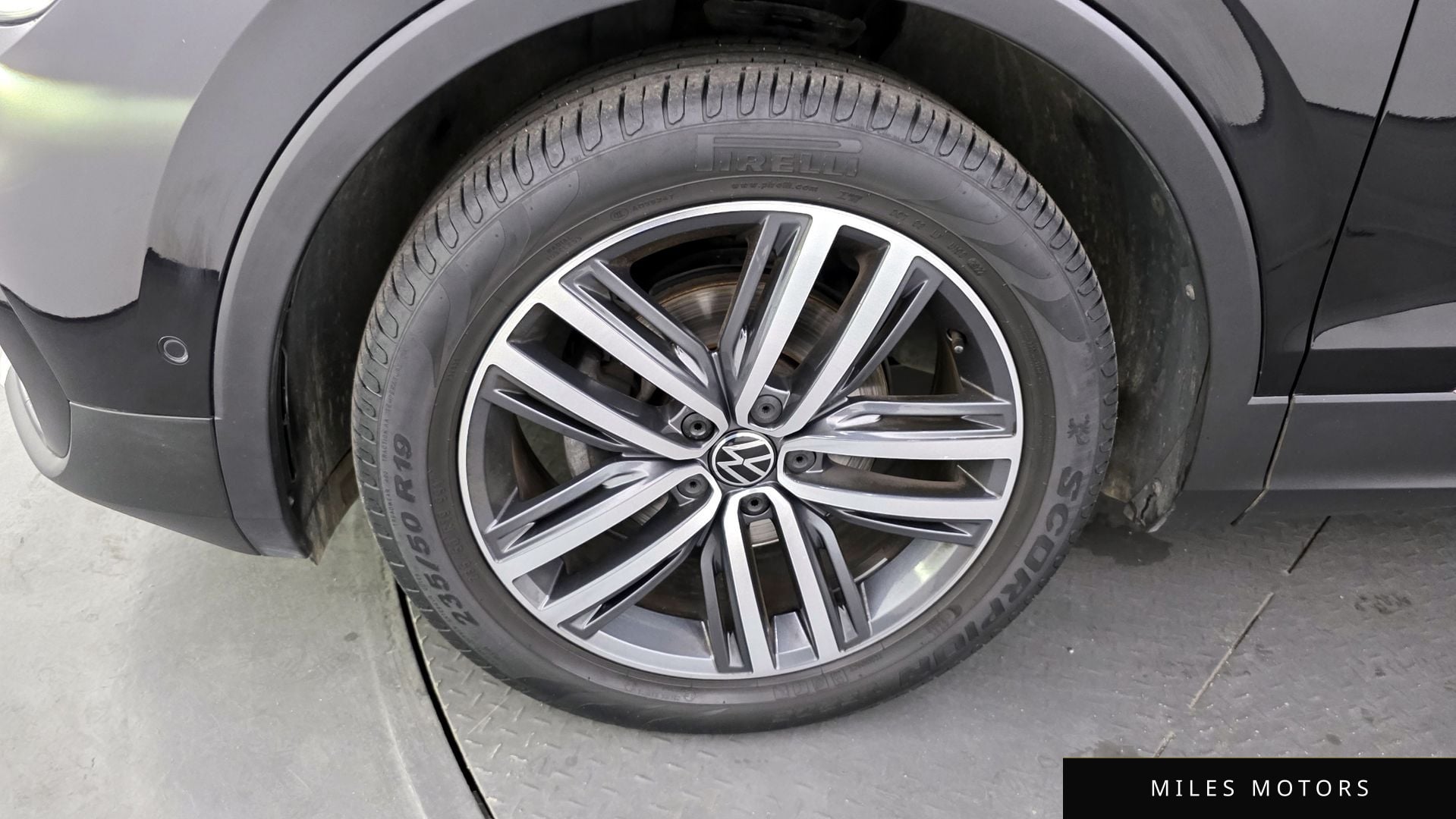 Volkswagen Tiguan 2023 — миниатюра 5