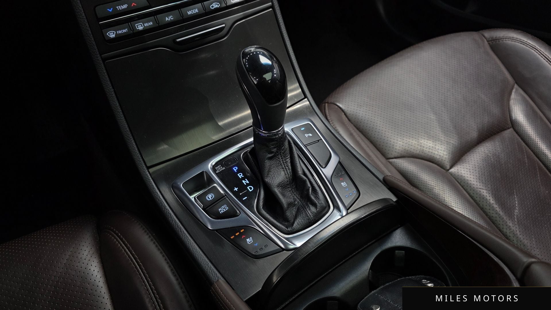 Hyundai 그랜저 HG 2015 — миниатюра 9