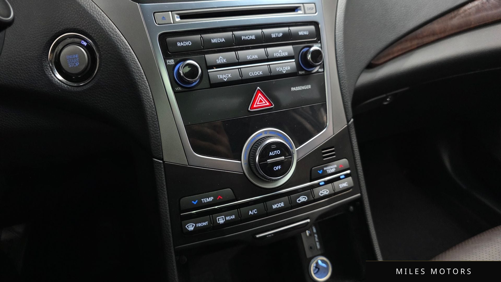 Hyundai 그랜저 HG 2015 — миниатюра 15