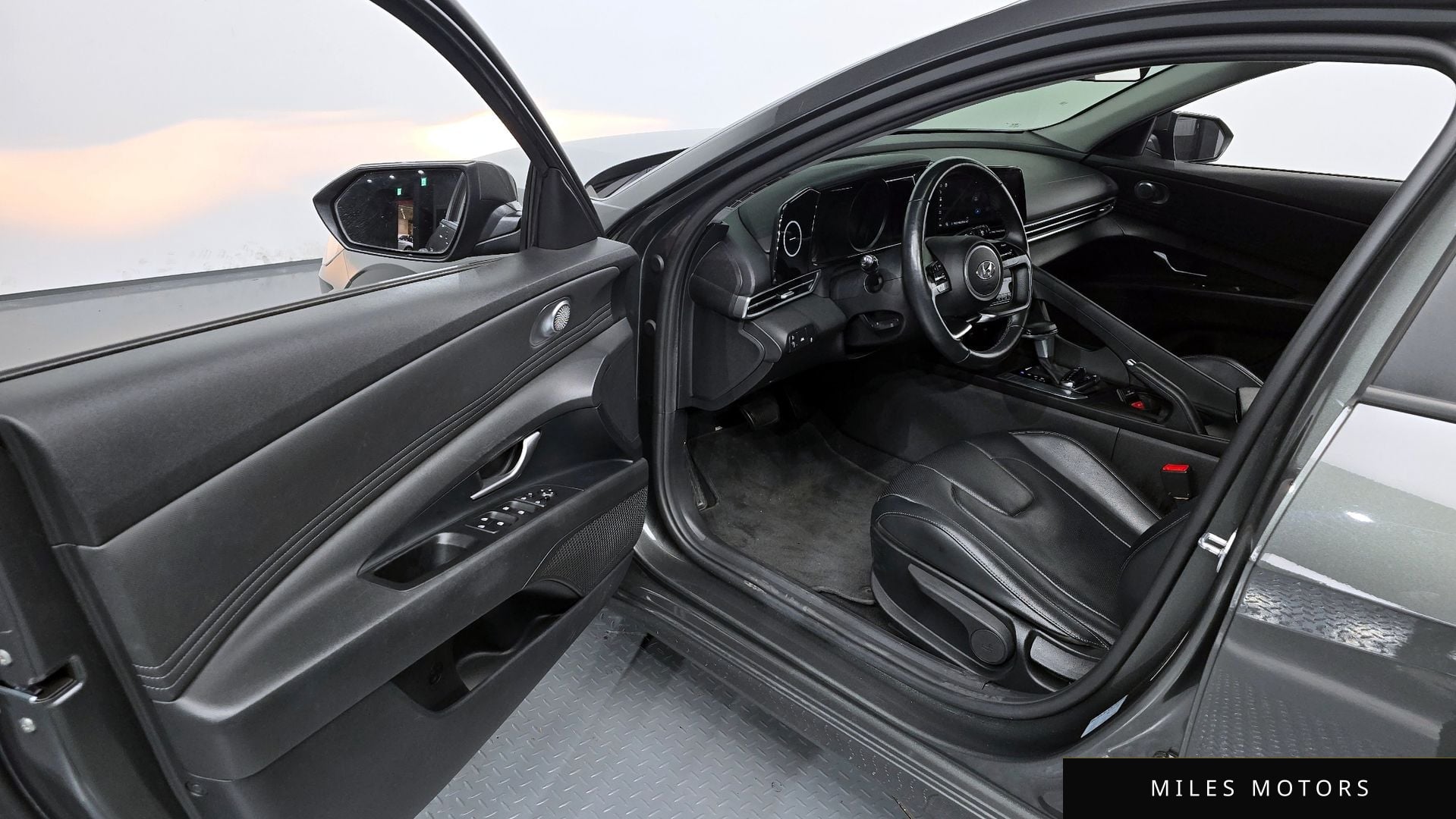 Hyundai AVANTE 2021 — миниатюра 10