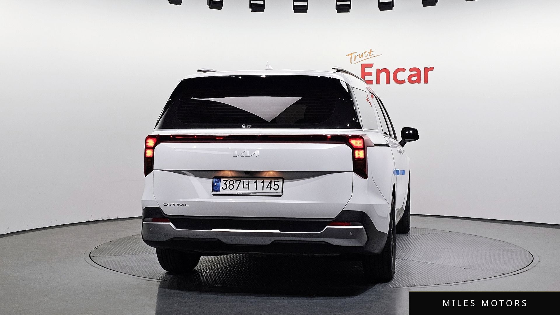 Kia Canival 2024 — миниатюра 4