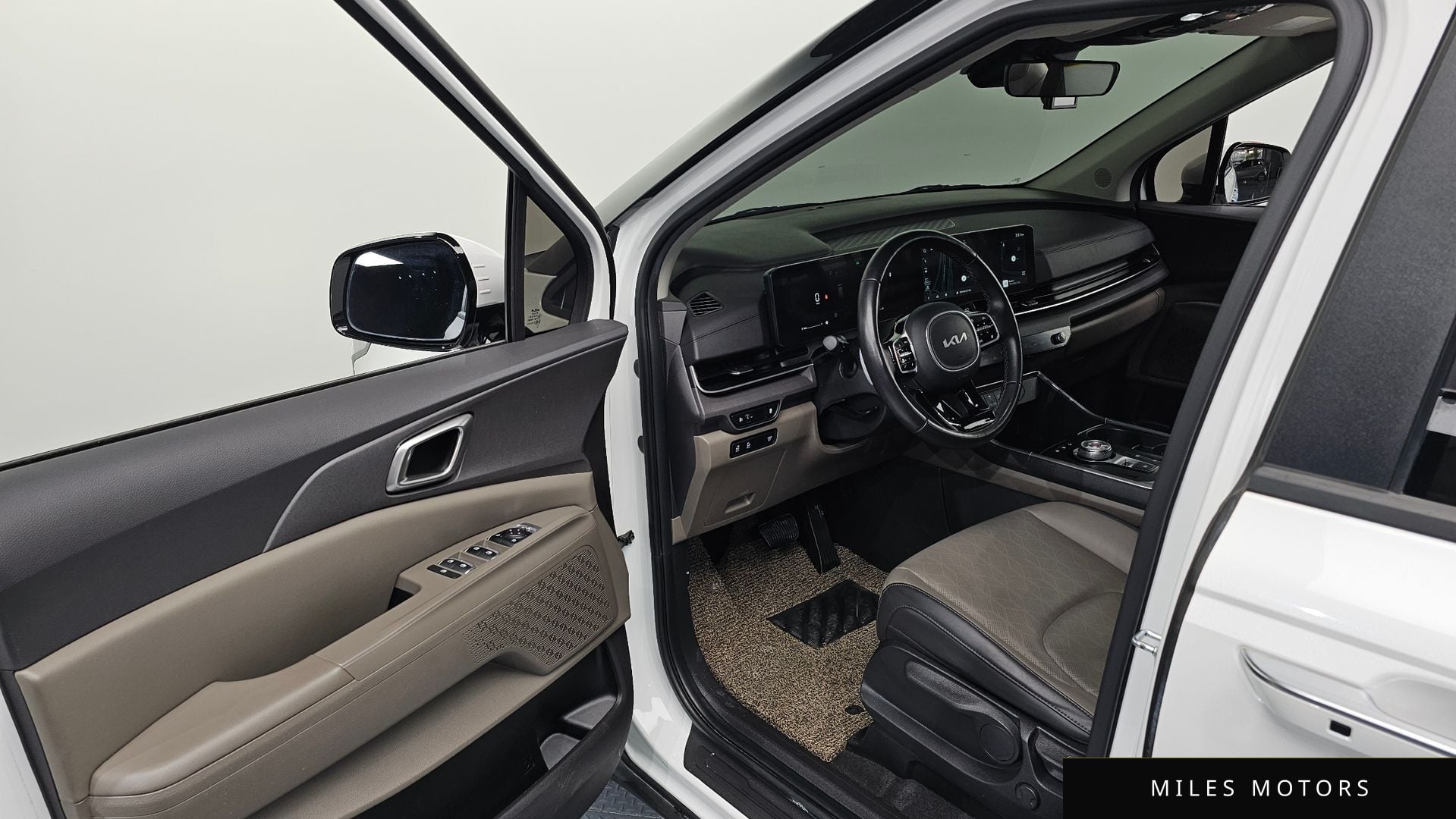Kia Canival 2024 — миниатюра 10