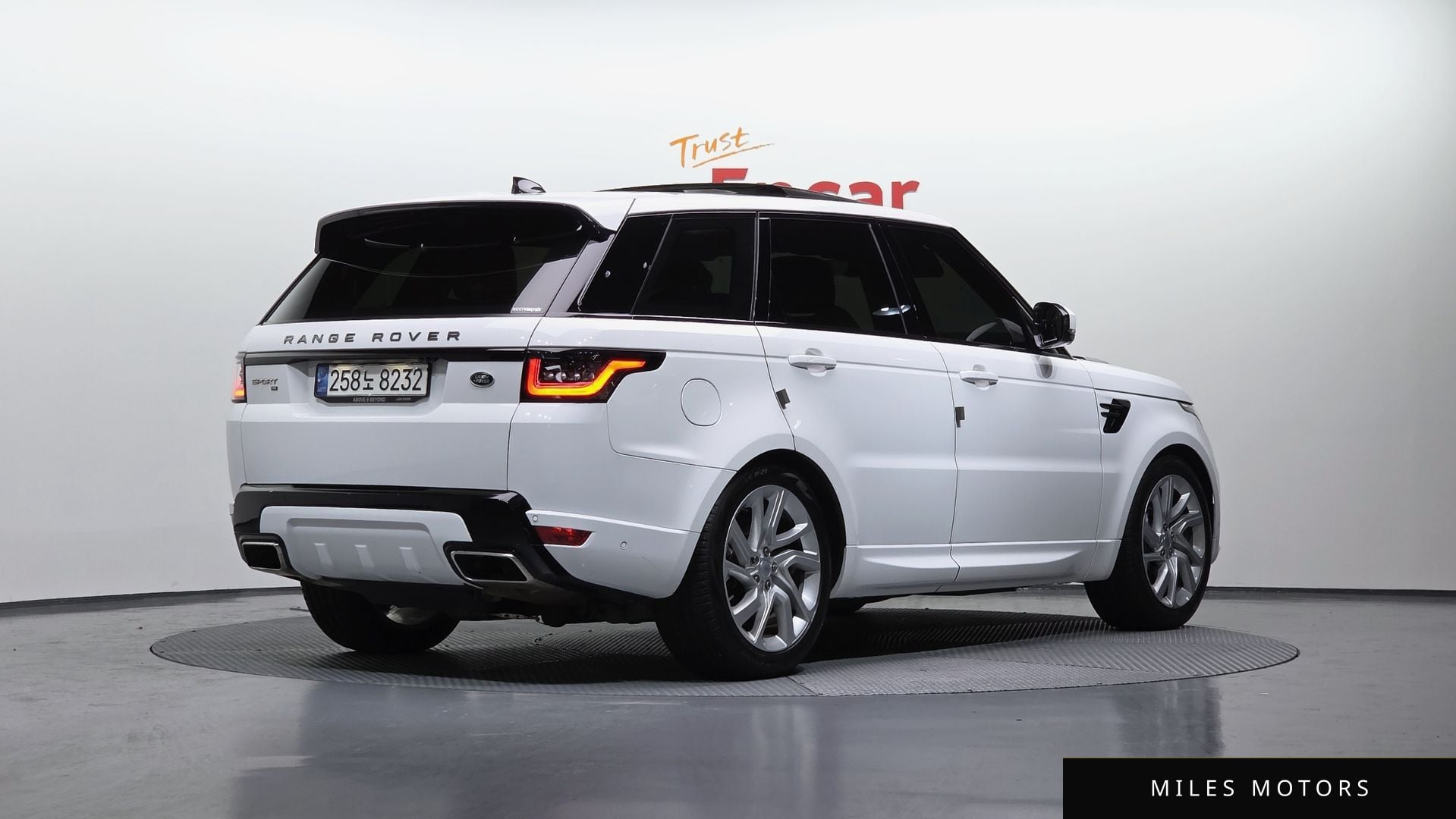Land Rover Range Rover Sport 2022 — миниатюра 2
