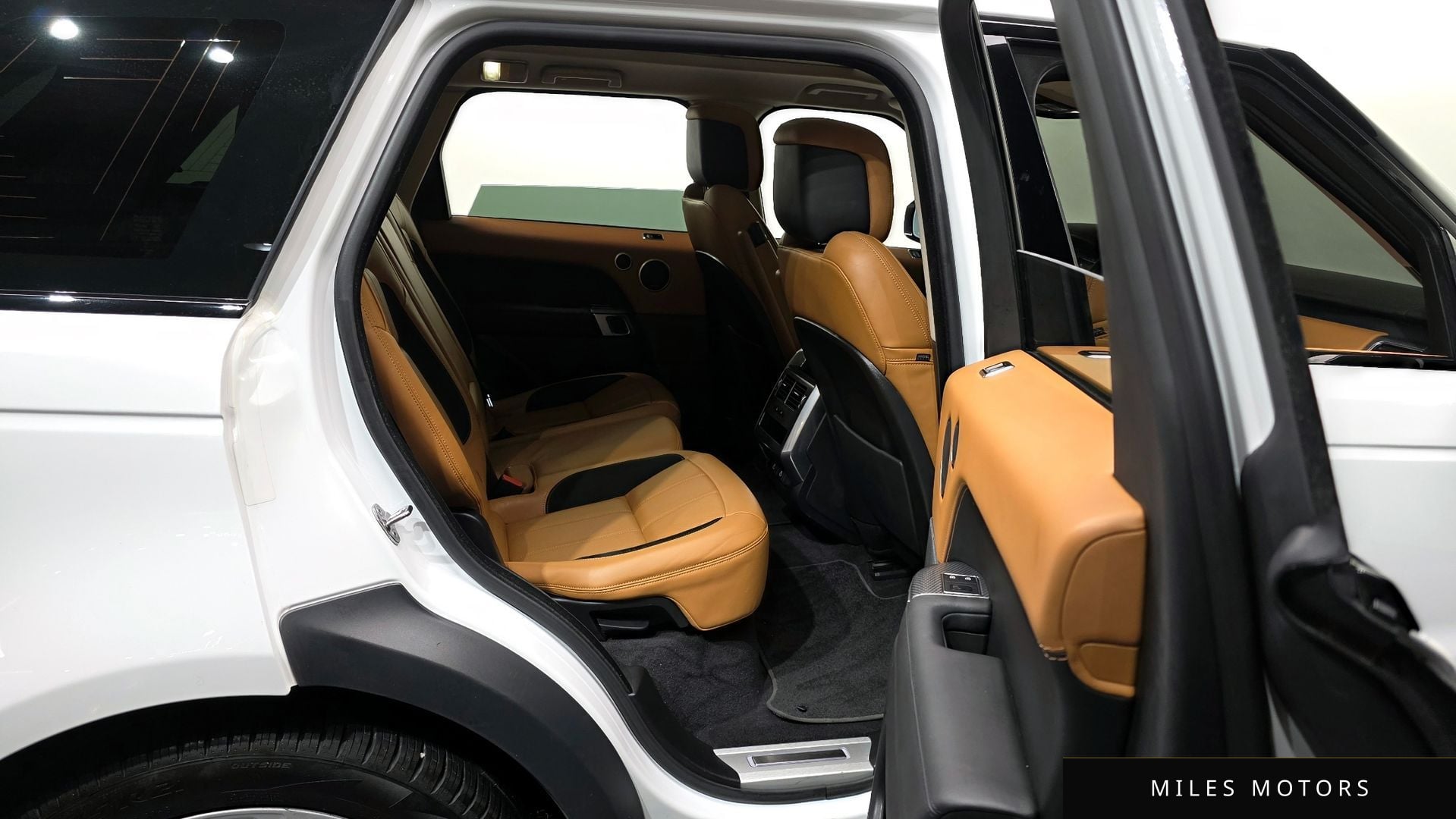 Land Rover Range Rover Sport 2022 — миниатюра 12