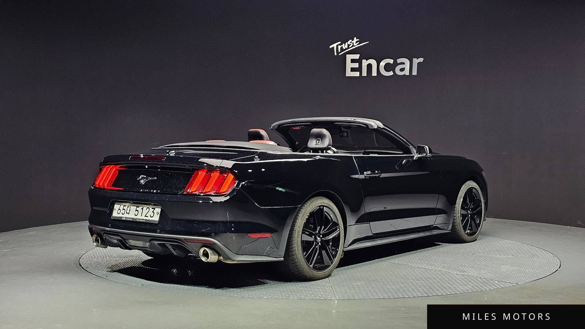 Ford Mustang 2017 — миниатюра 2