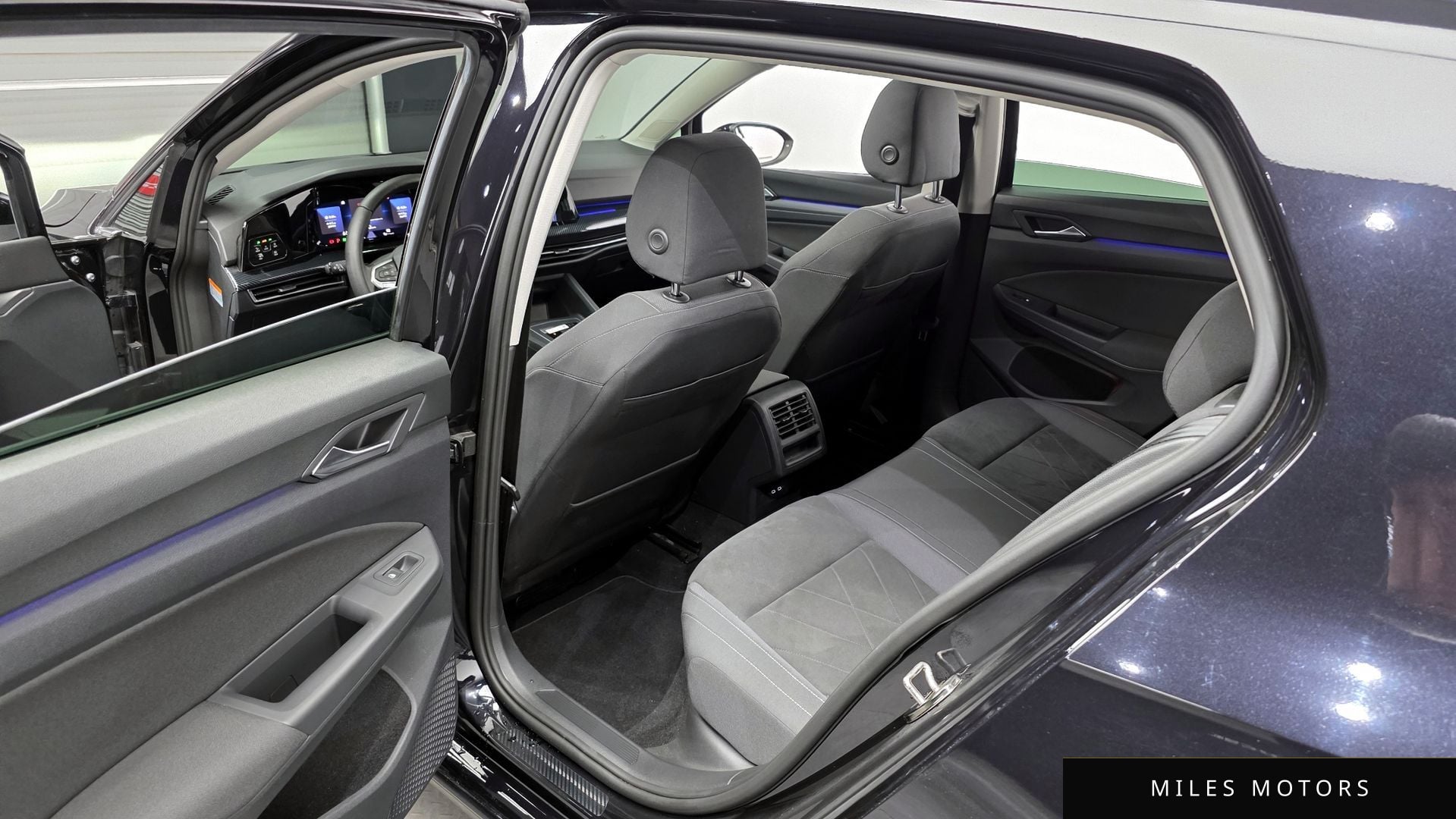 Volkswagen Golf 2022 — миниатюра 11