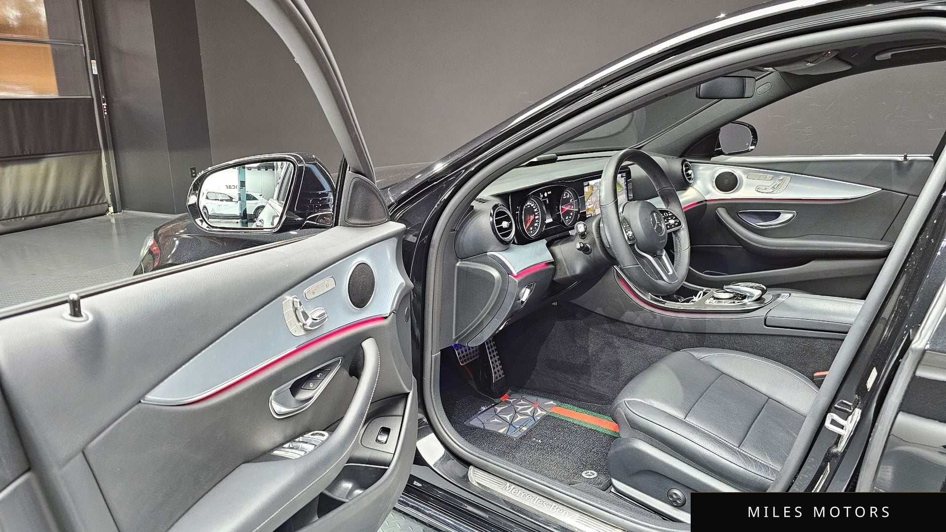 Mercedes-Benz E-Class W213 2020 — миниатюра 11