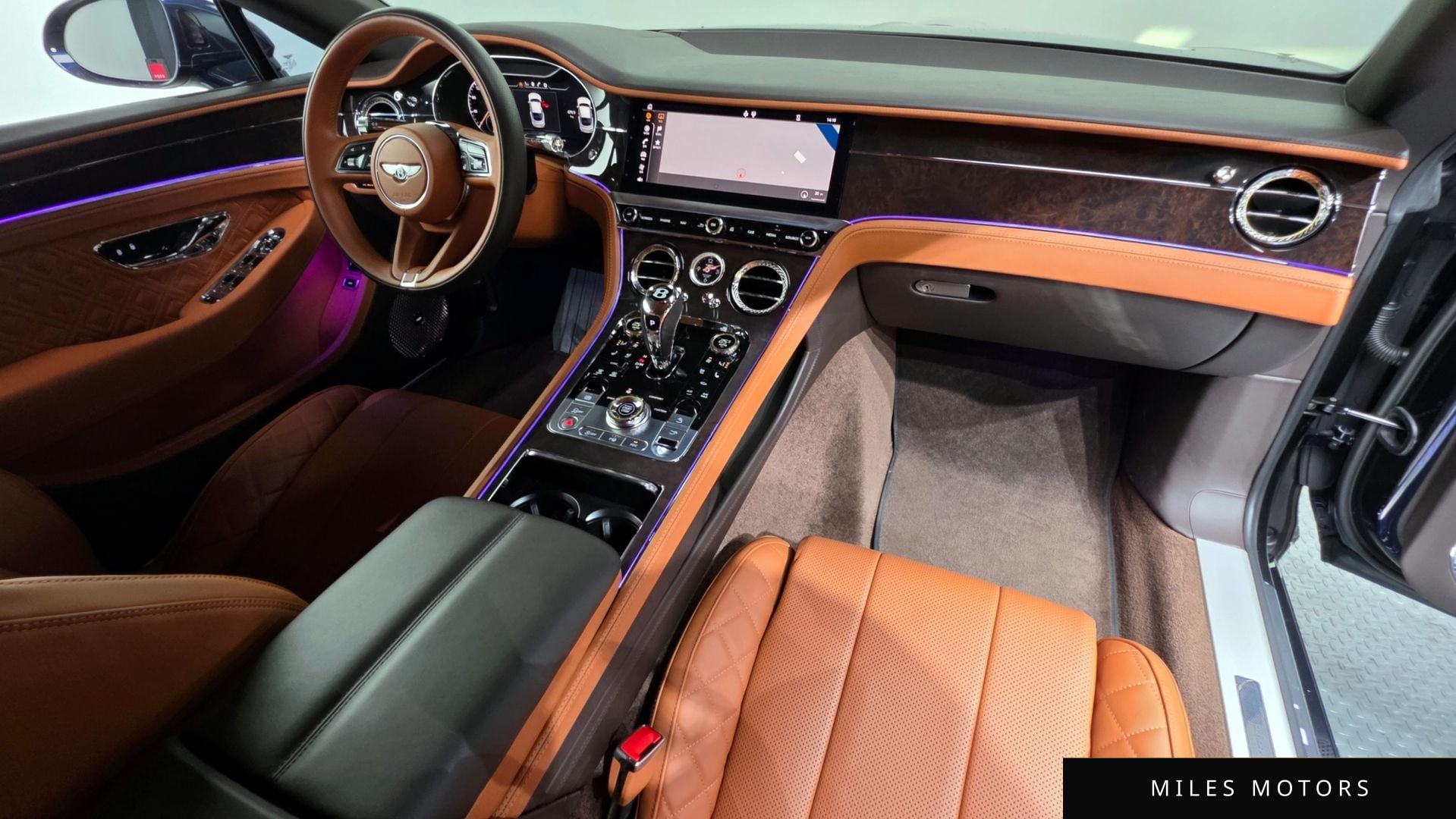 Bentley Continental GT 2022 — миниатюра 7