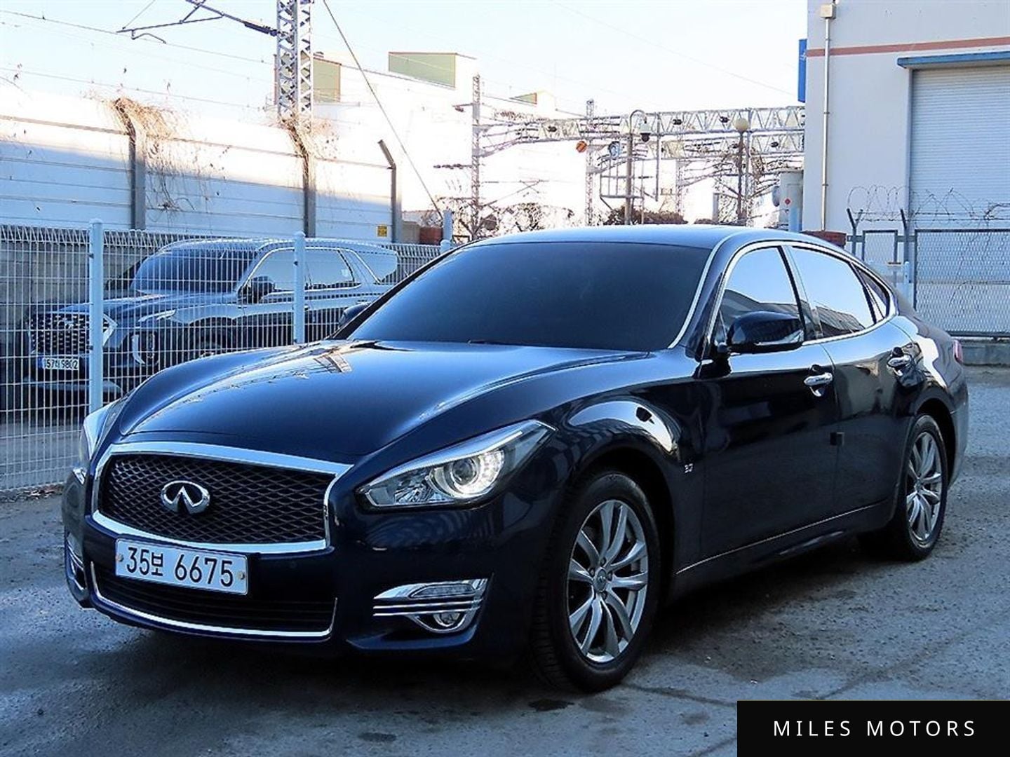 Infiniti Q70 2019 — миниатюра 2
