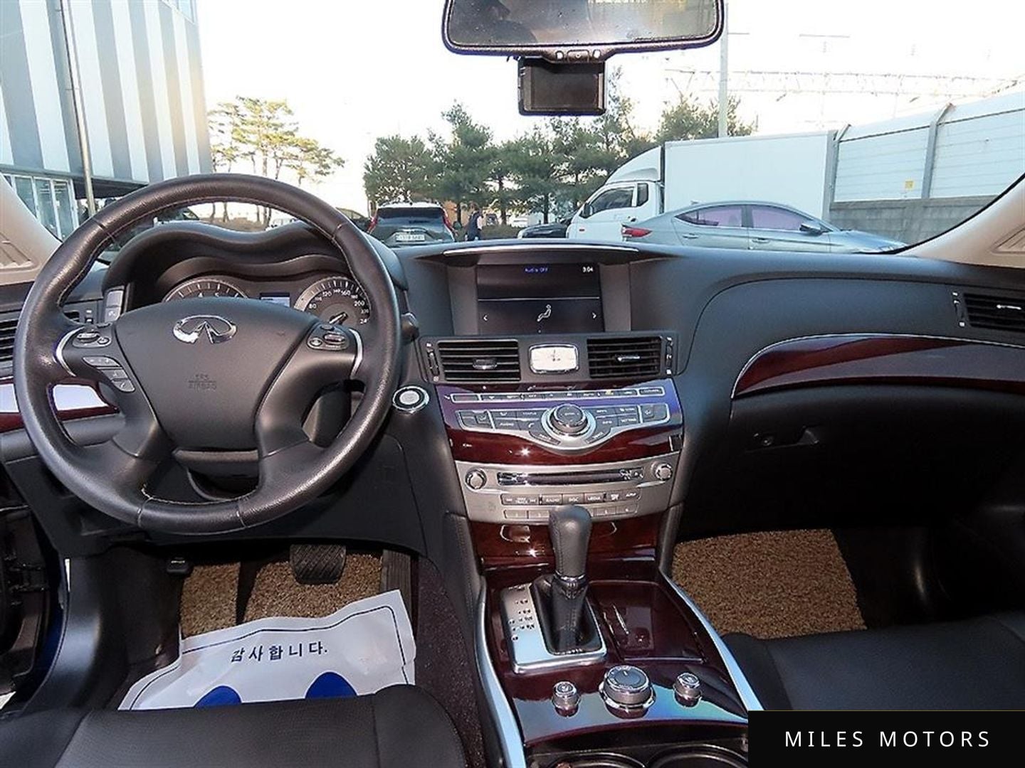 Infiniti Q70 2019 — миниатюра 7